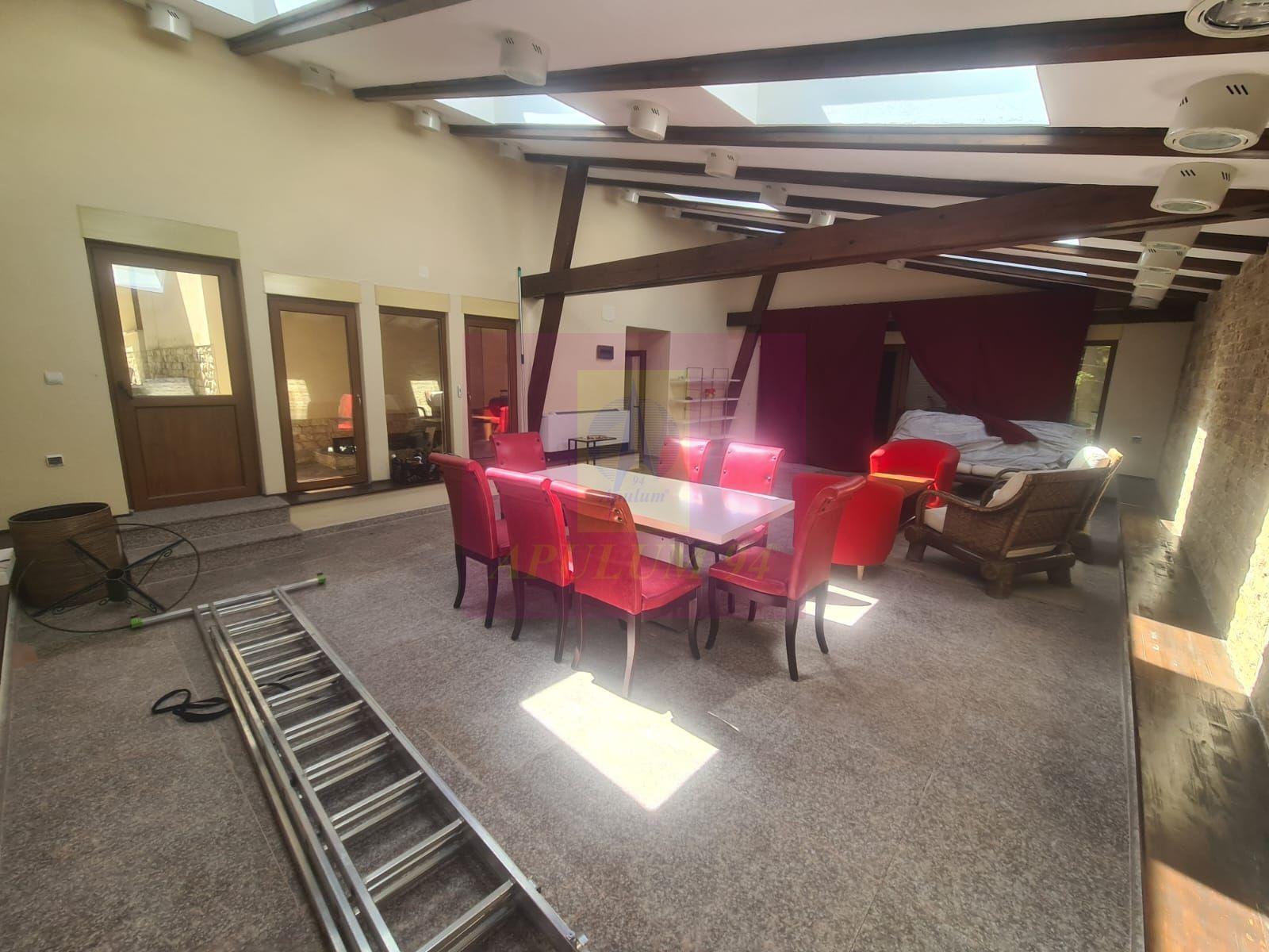 Vila de lux de vanzare in Predeal - 11