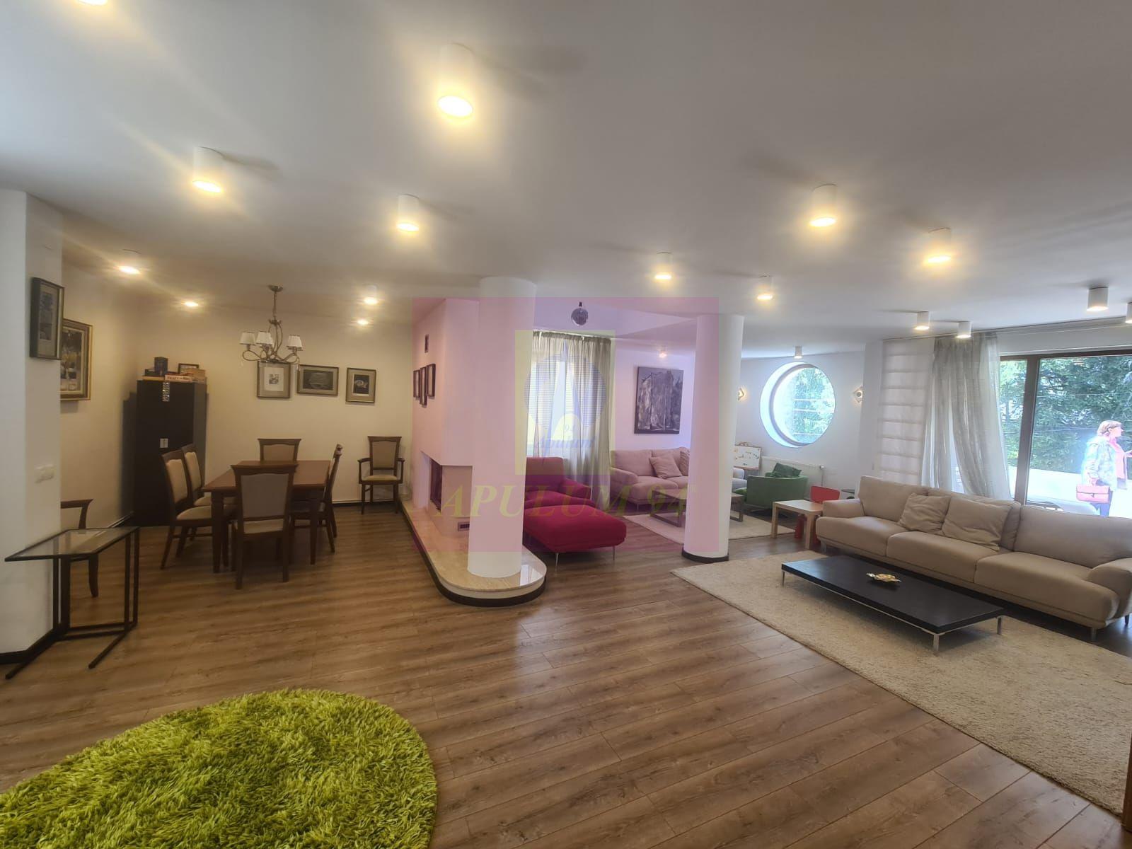 Vila de lux de vanzare in Predeal - 14