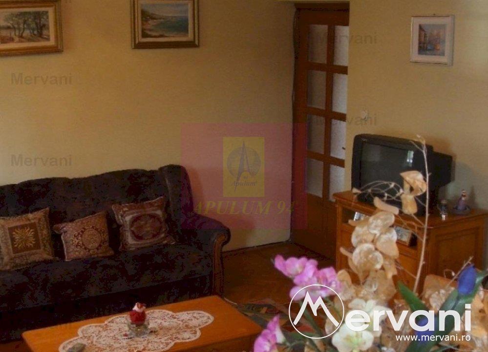 Vila de vanzare in Busteni - Zona Centrala - 19