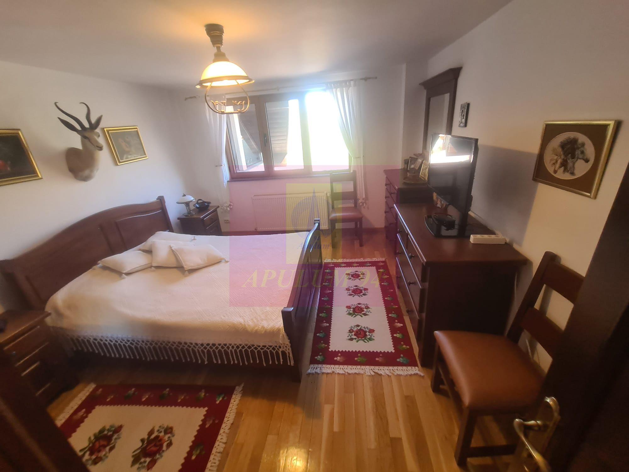 Vila de vanzare in Breaza - Zona Breaza de Sus - 45