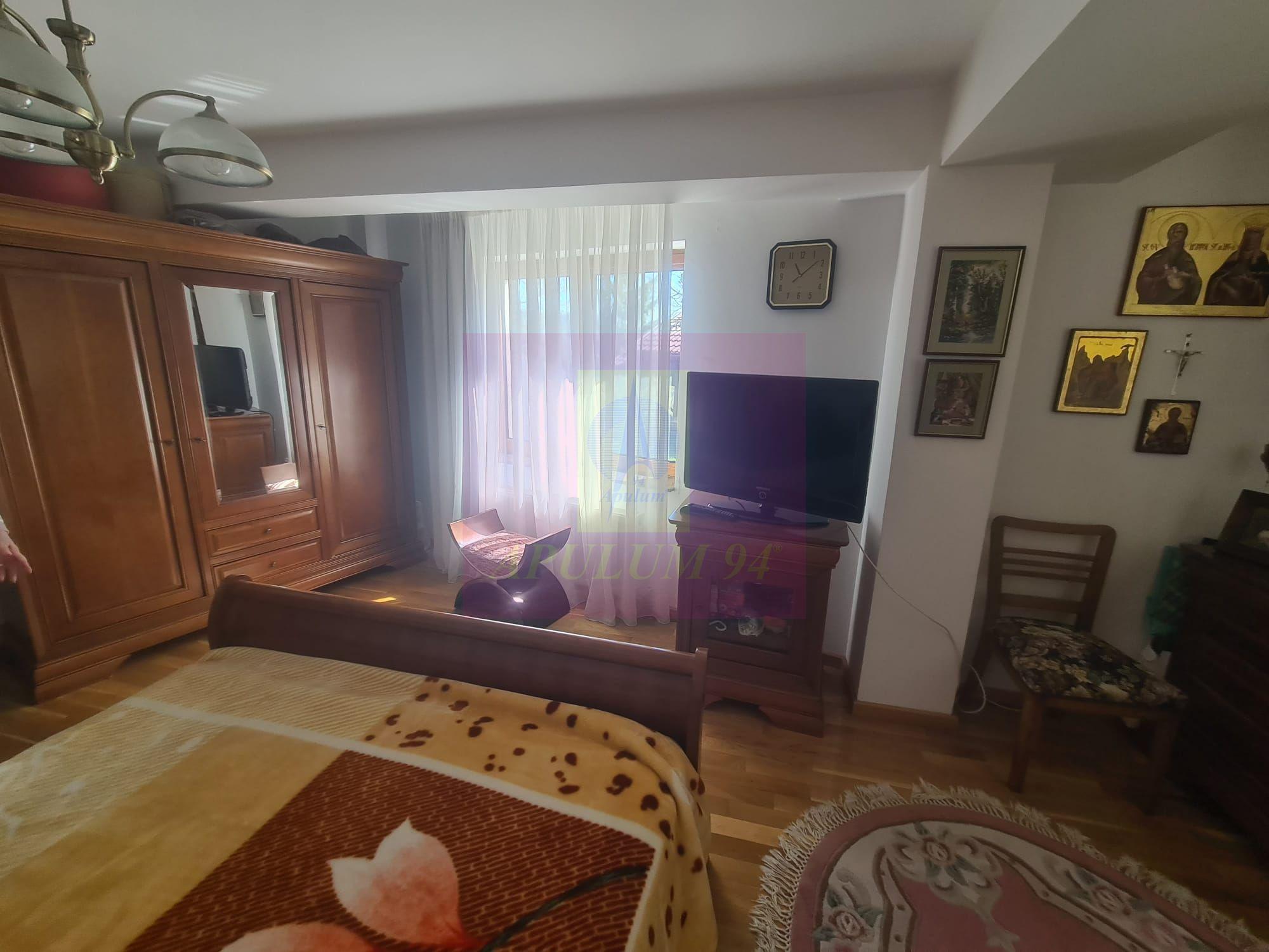 Vila de vanzare in Breaza - Zona Breaza de Sus - 9