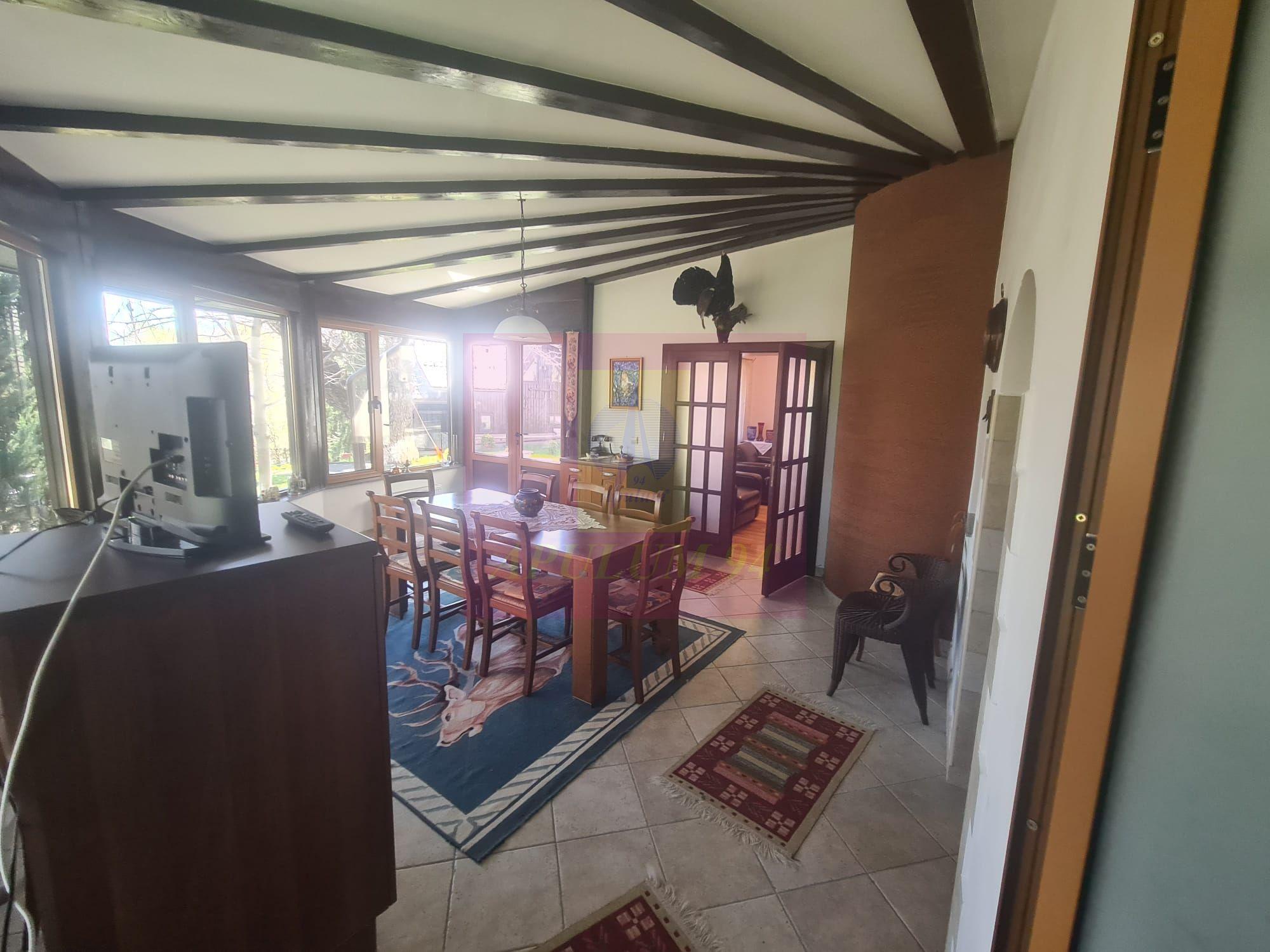Vila de vanzare in Breaza - Zona Breaza de Sus - 16