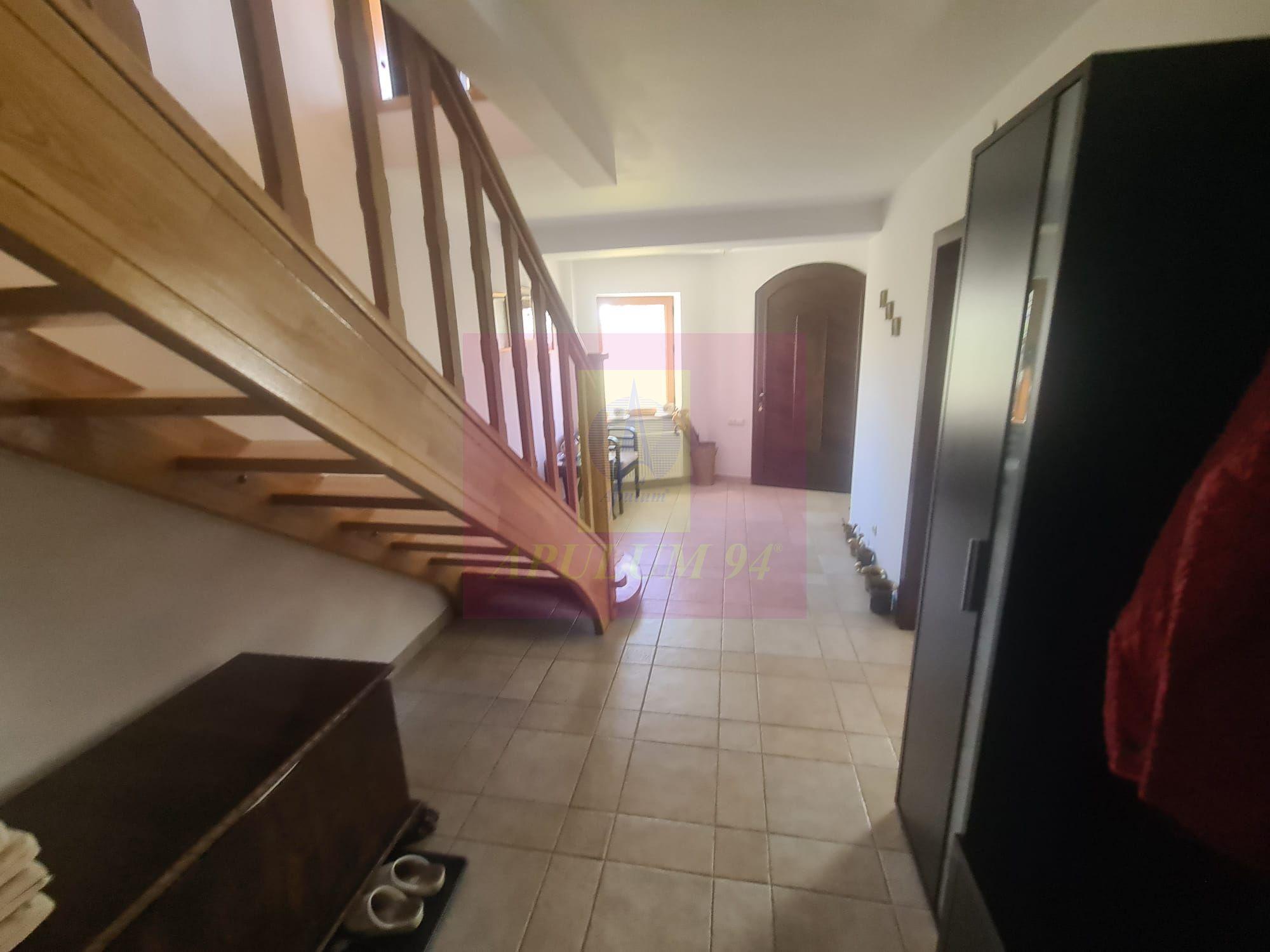 Vila de vanzare in Breaza - Zona Breaza de Sus - 7