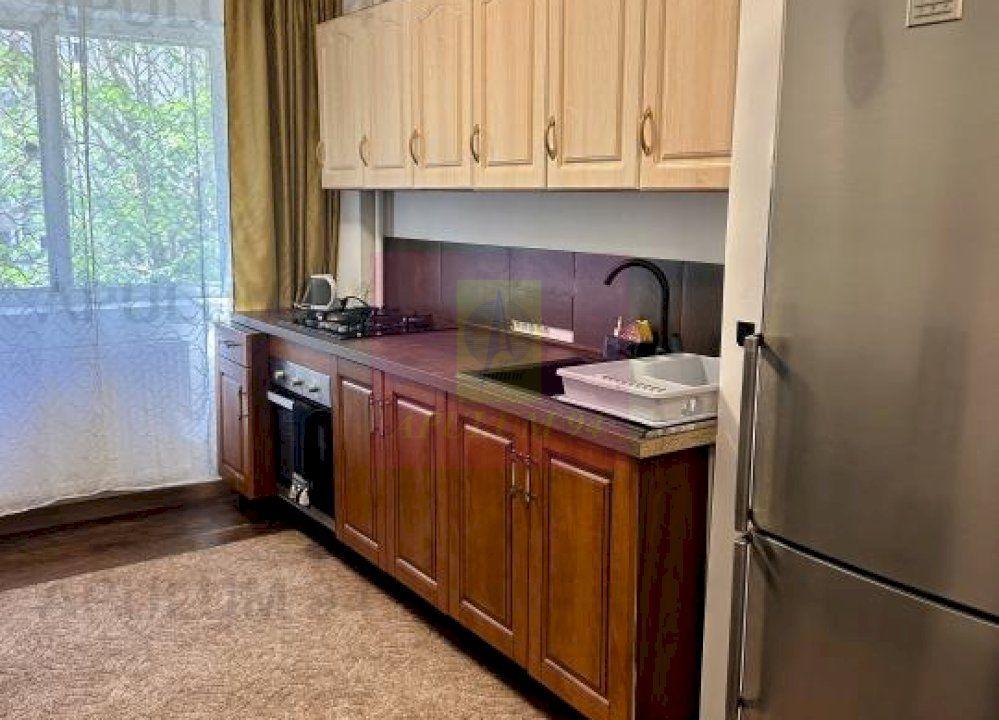 Apartament 2 camere Sebastian Parc - 1