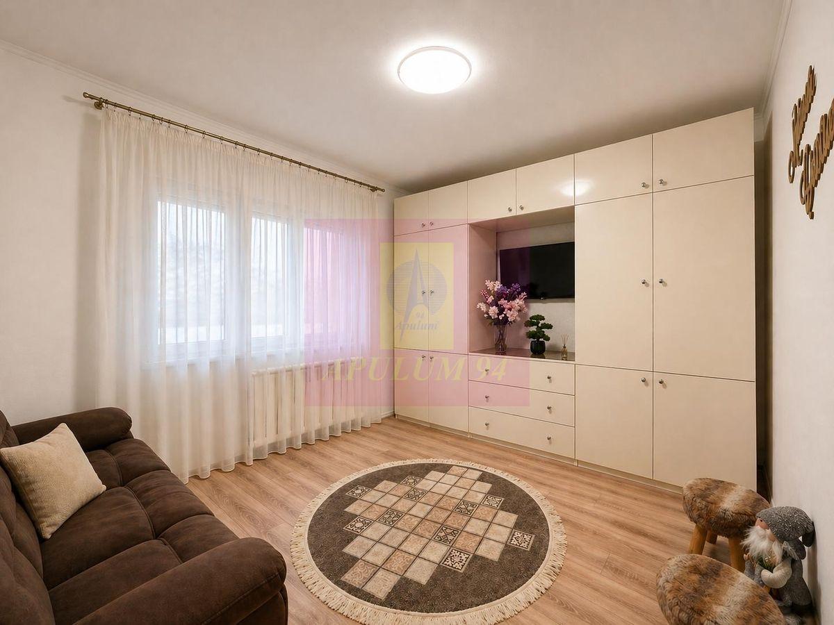 Vanzare apartament 2camere- zona Decebal - 4
