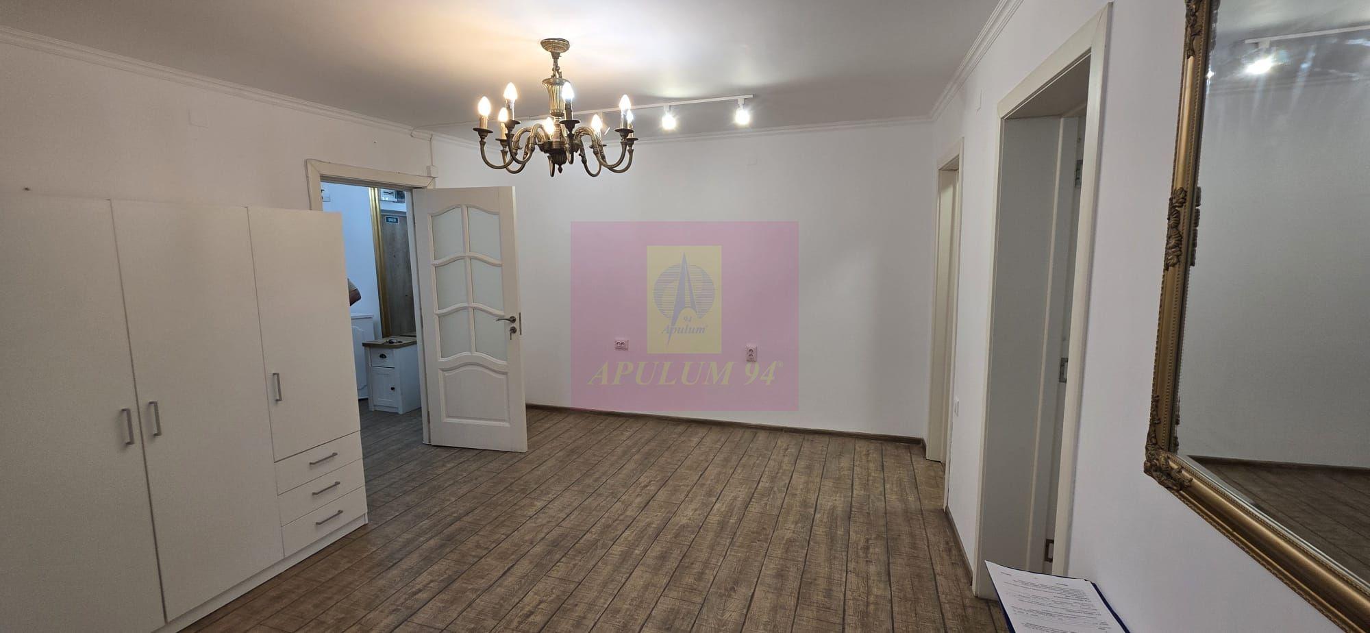 Apartament cu 2 camere, spatiu comercial – Campina, central - 5