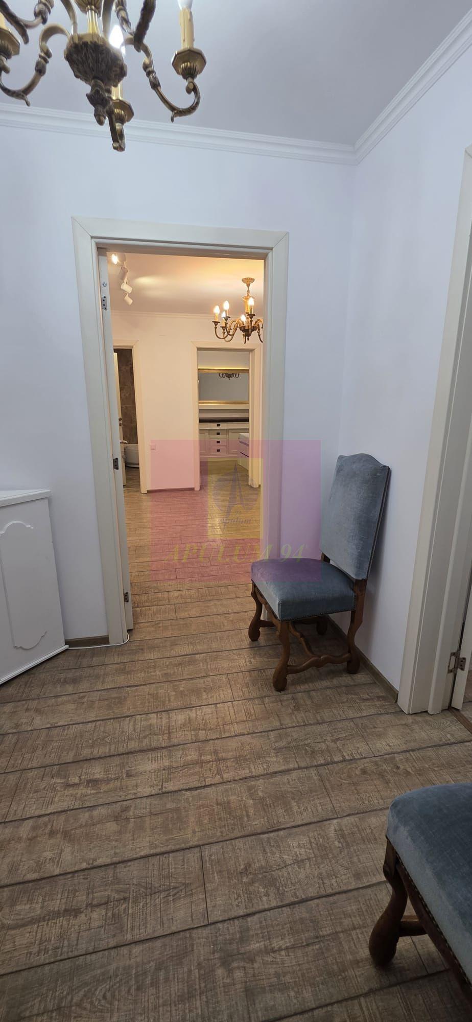 Apartament cu 2 camere, spatiu comercial – Campina, central - 7