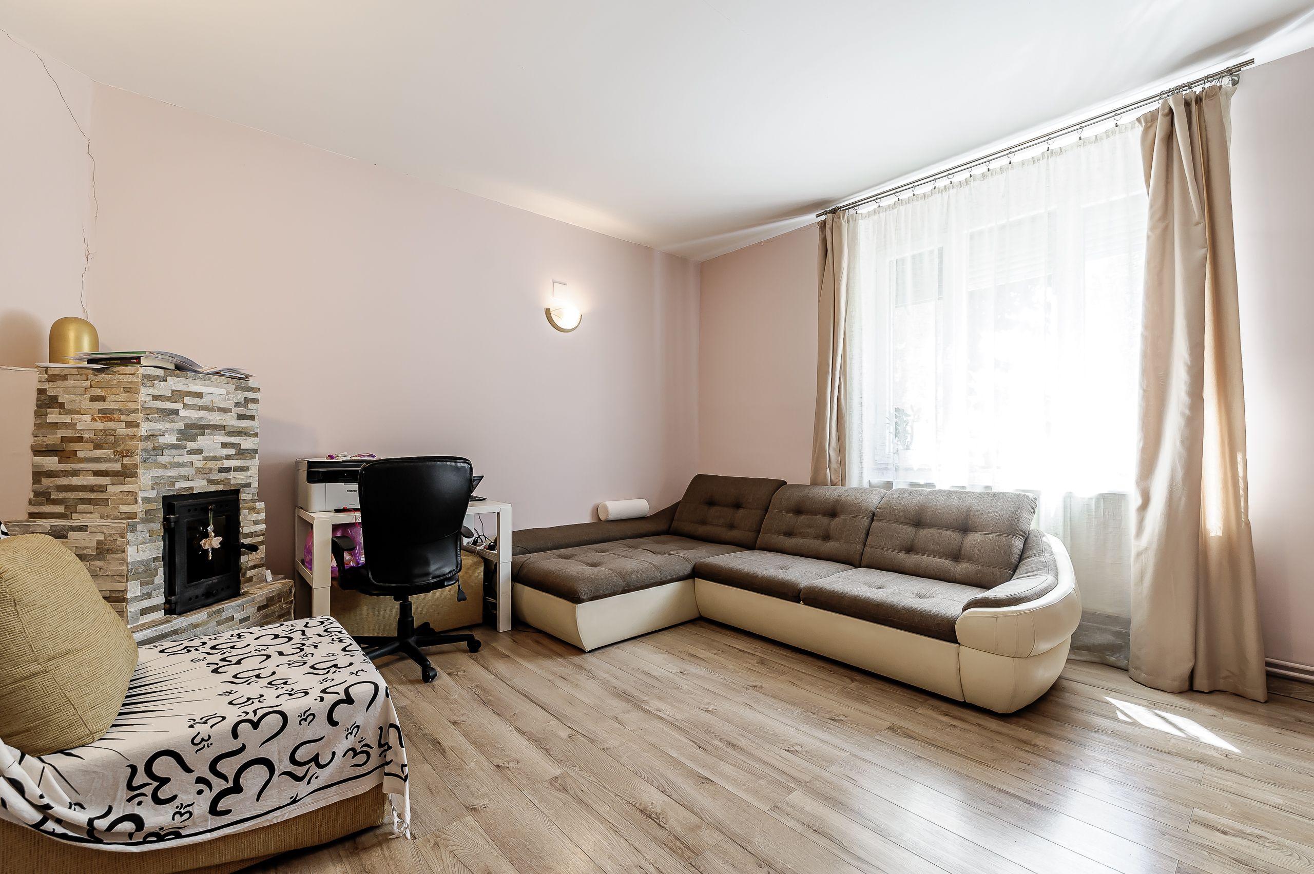 Apartament 2 camere spatios la casa individuala zona Centru Arad - 1