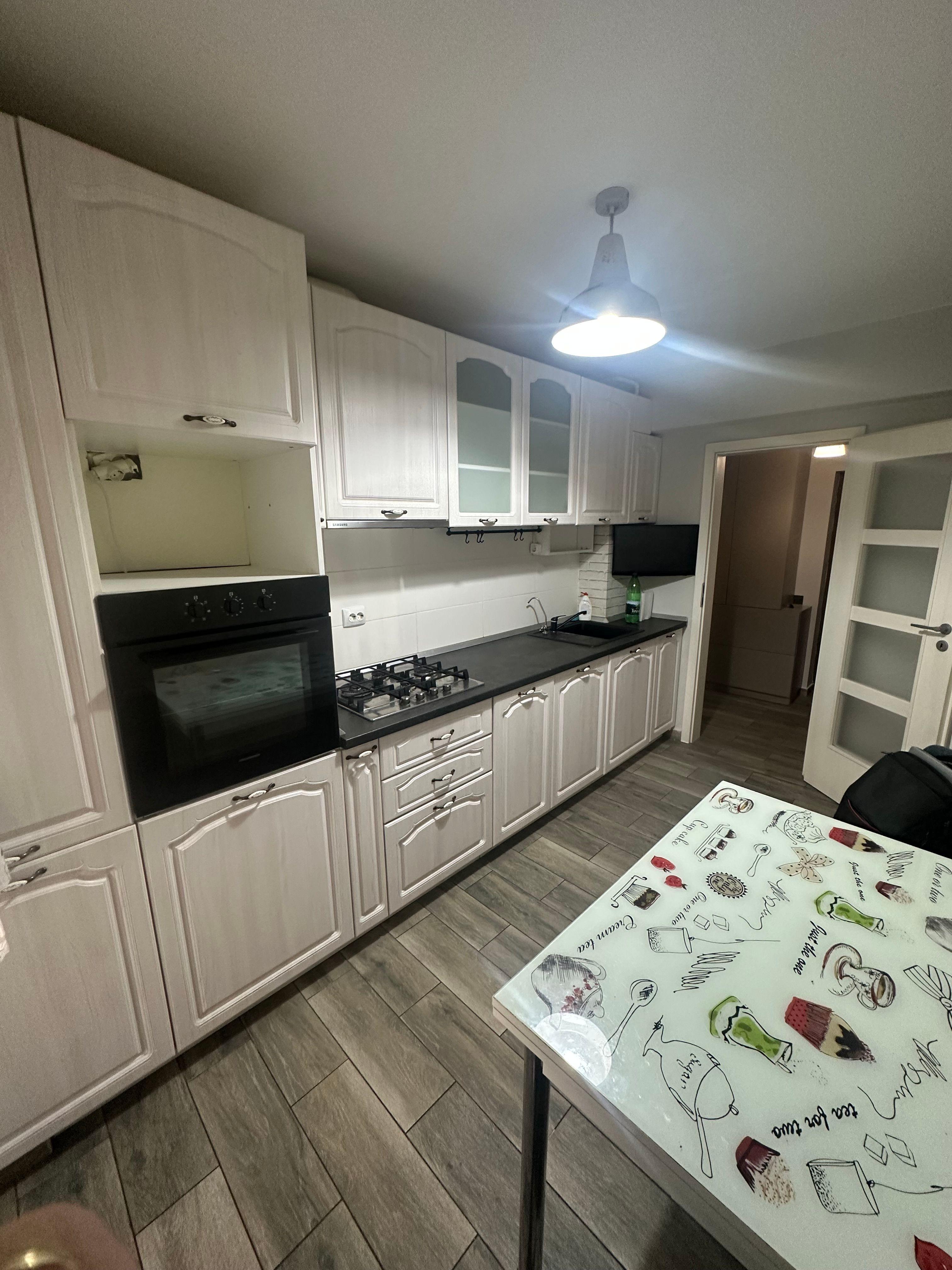 Apartament 3 camere de inchiriat-Metrou Aparatorii Patriei - 11