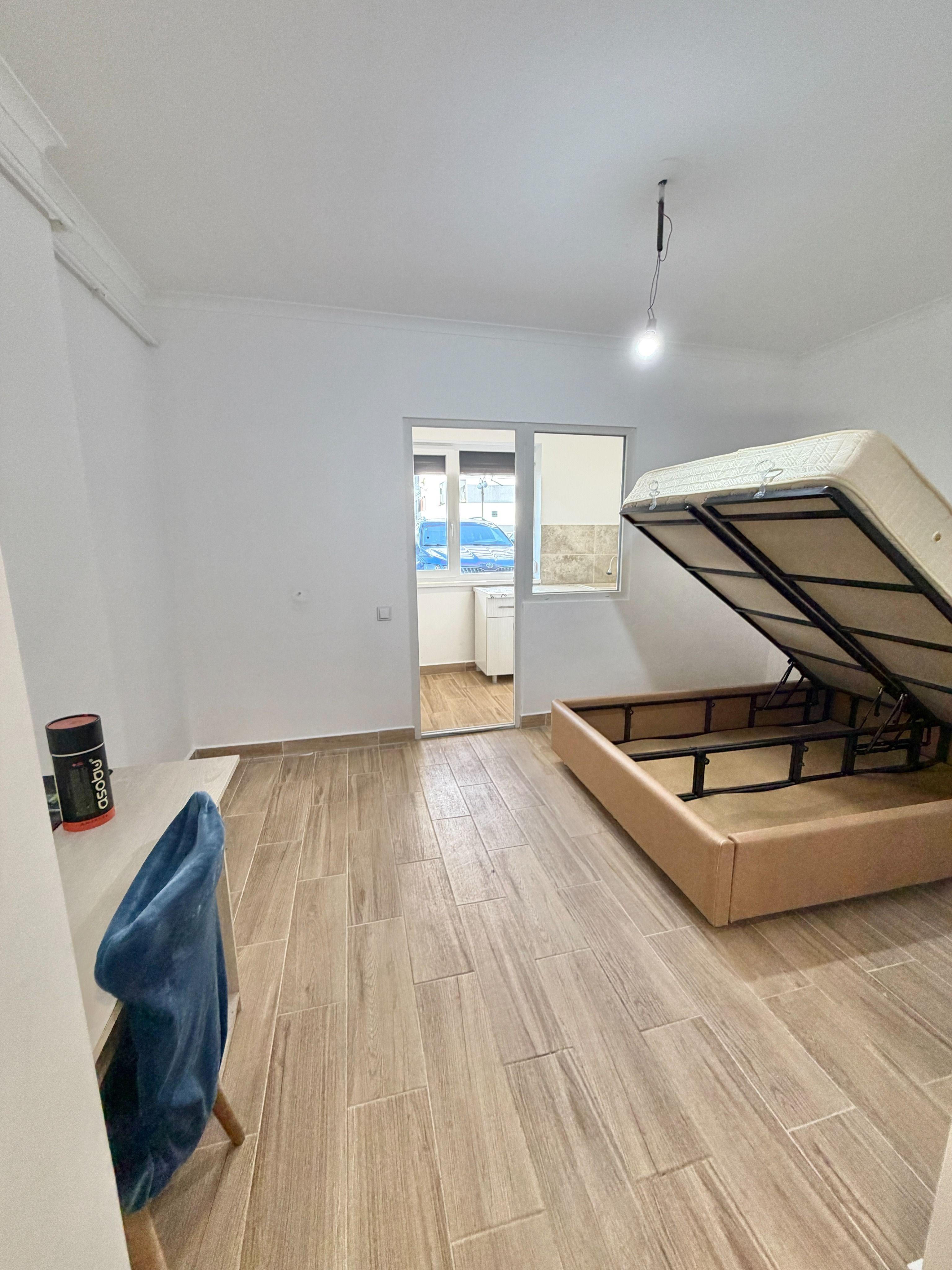 Garsoniera mobilata Militari Residence - Avangarde City - demisol inal - 5