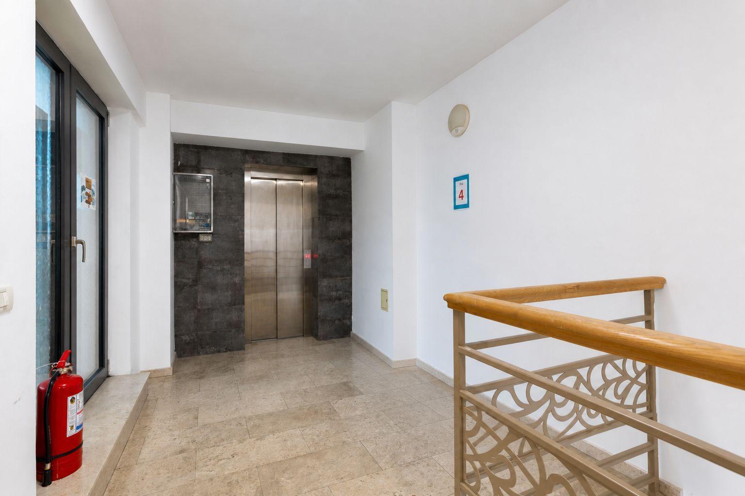 Sector 1 cladire de birouri 800 mp de inchiriat - 10