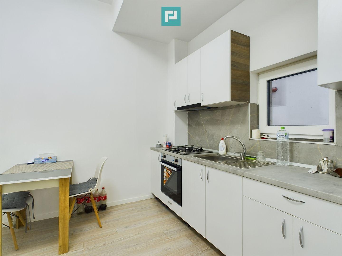 Apartament cu 8 locuri de parcare in Giroc - 6