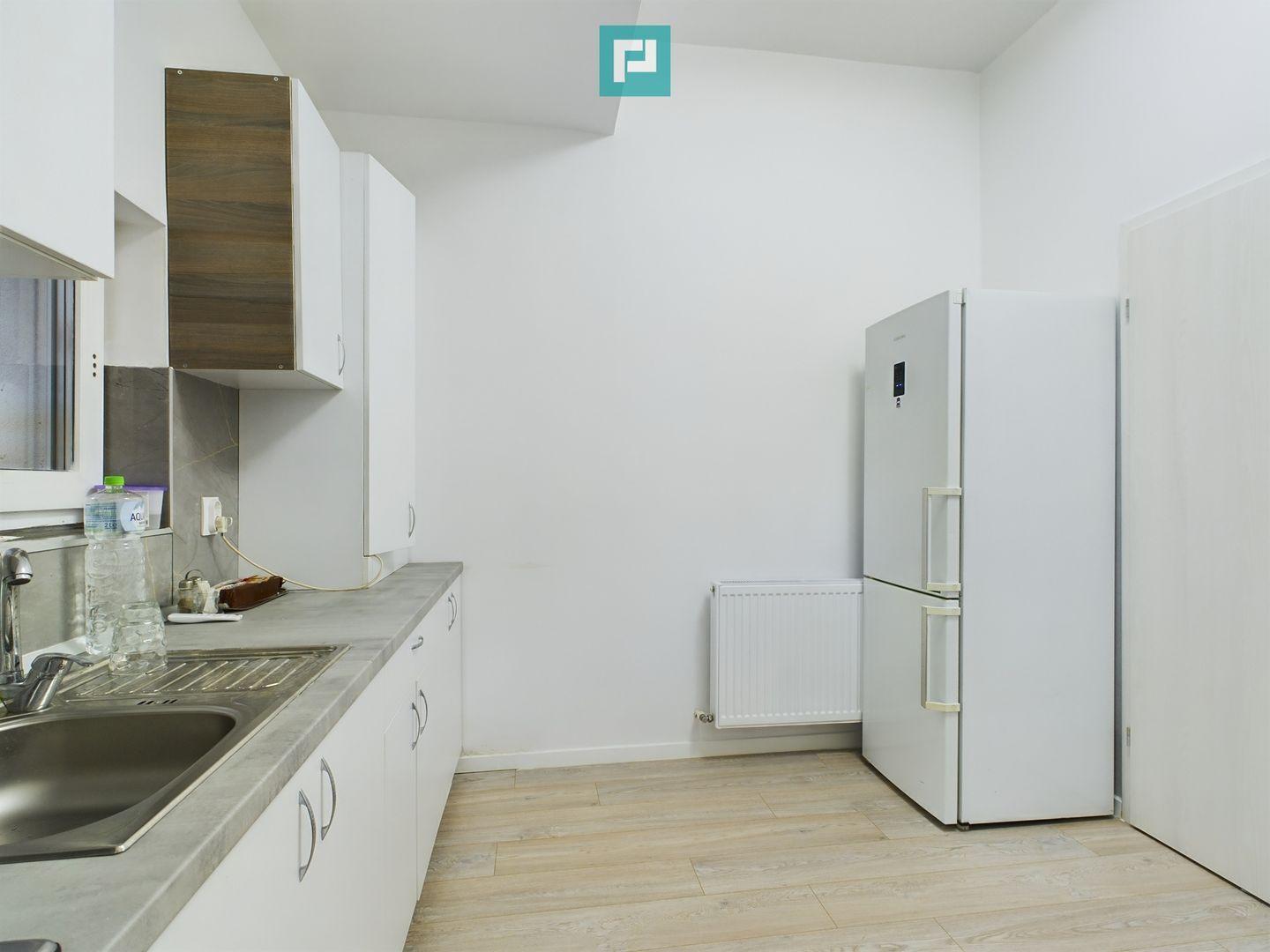 Apartament cu 8 locuri de parcare in Giroc - 7