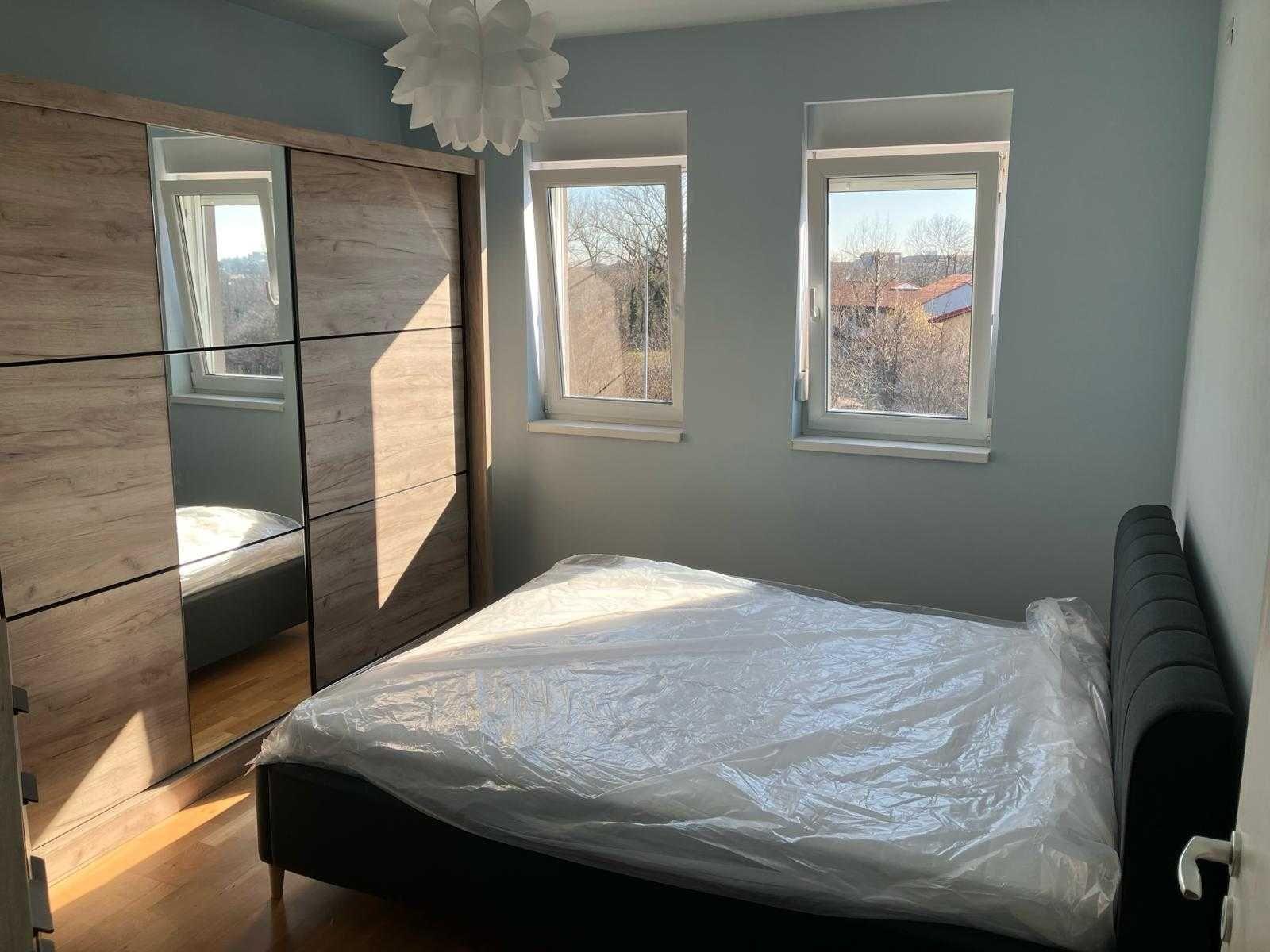 Apartament 3 camere, mobilat, utilat si parcare, zonă premium - 3