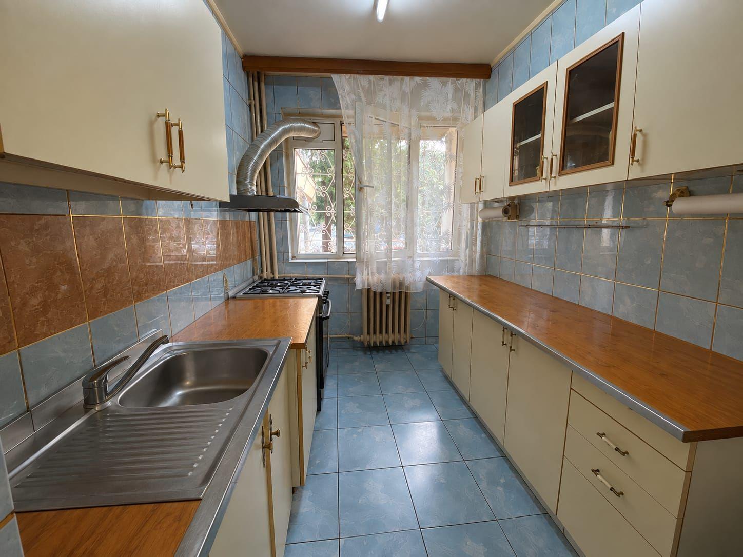 Apartament 3 camere - Strada Baba Novac - 1