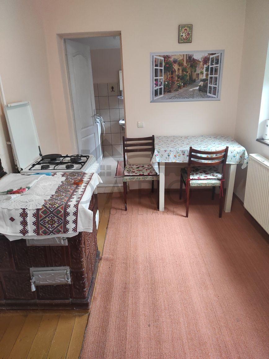 De inchiriat apartament la casa - 3