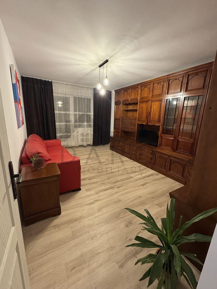 Închiriem apartament Zona Unirii - 1