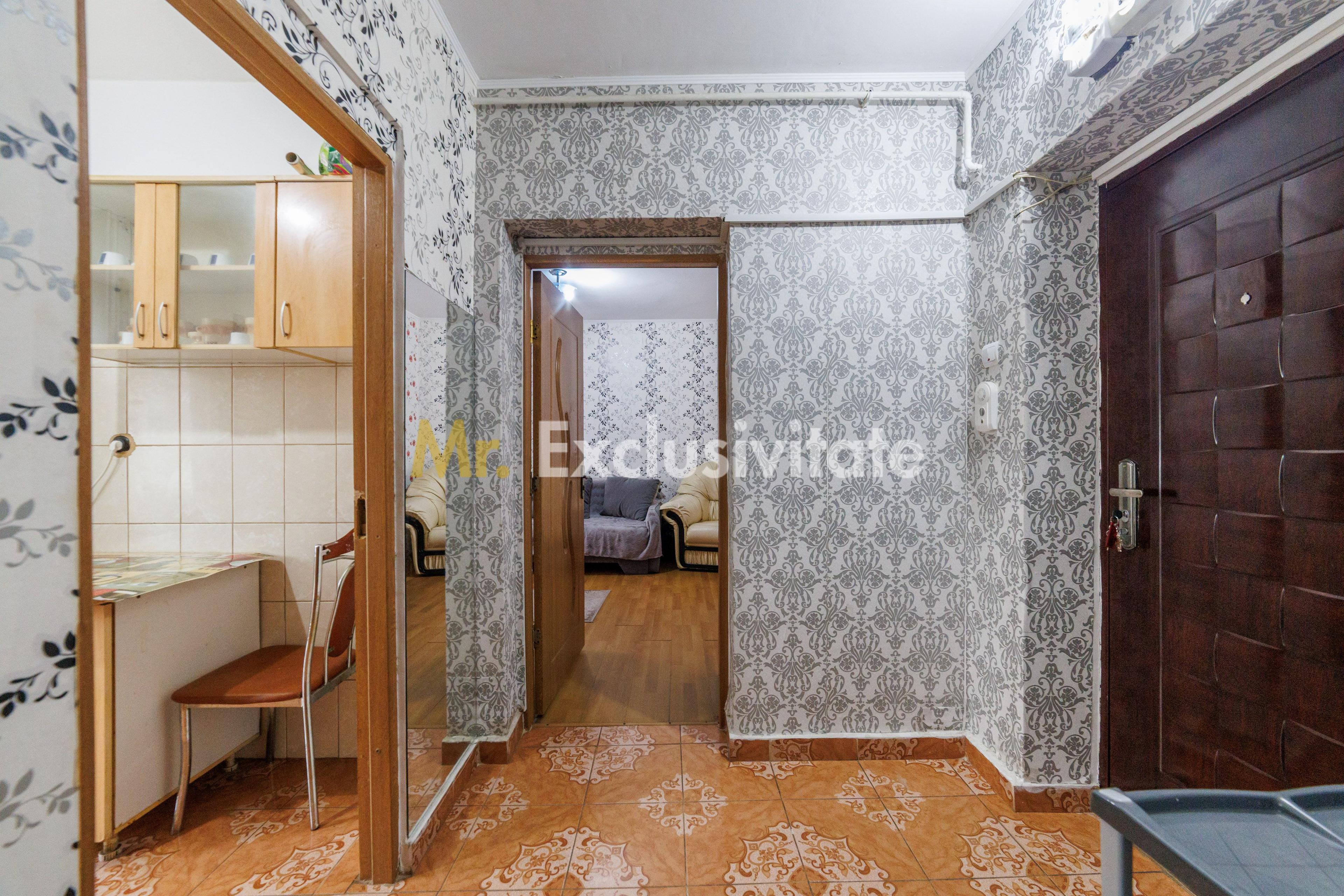 Apartament decomandat 2 camere Pitești Trivale-parter - 10