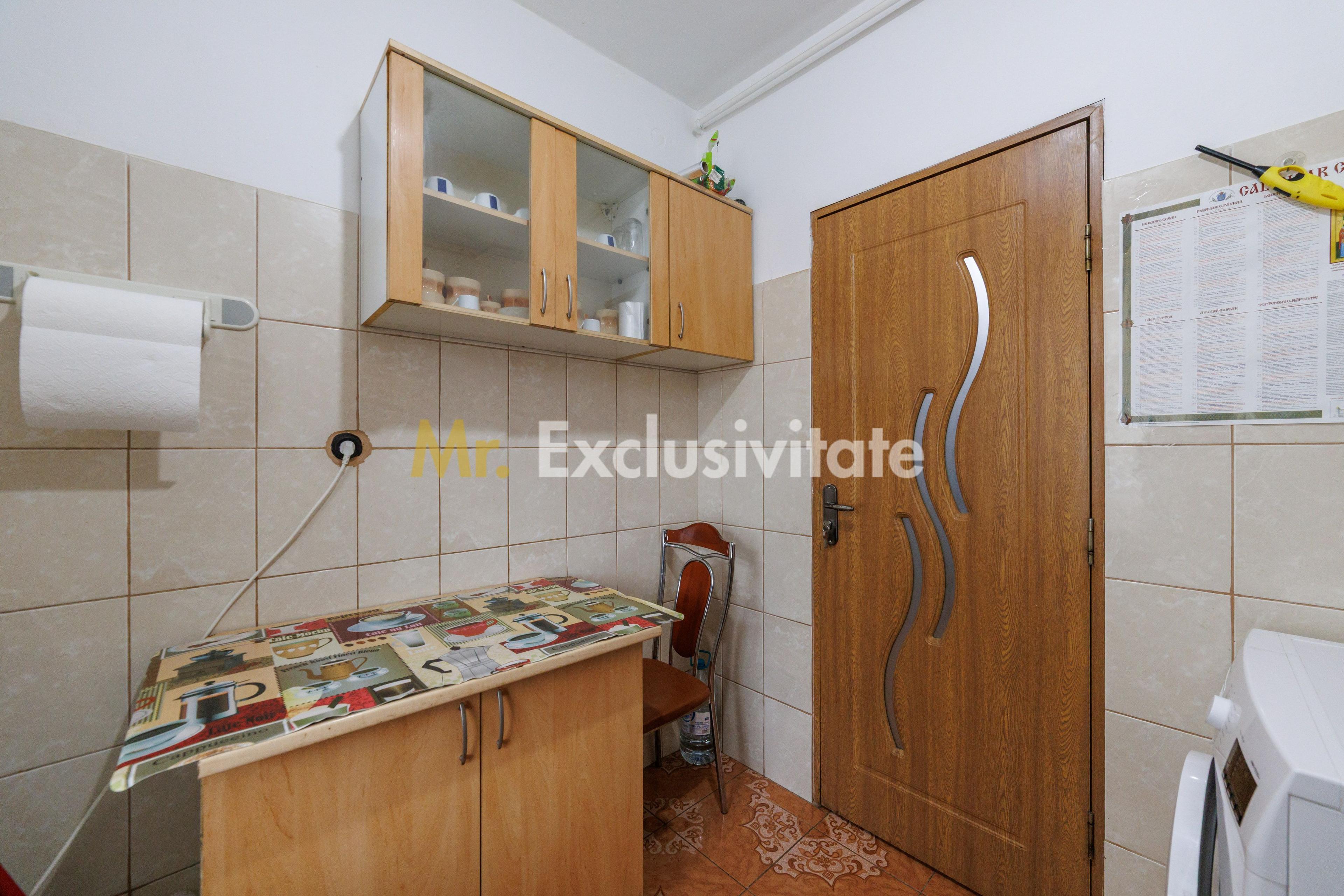 Apartament decomandat 2 camere Pitești Trivale-parter - 9