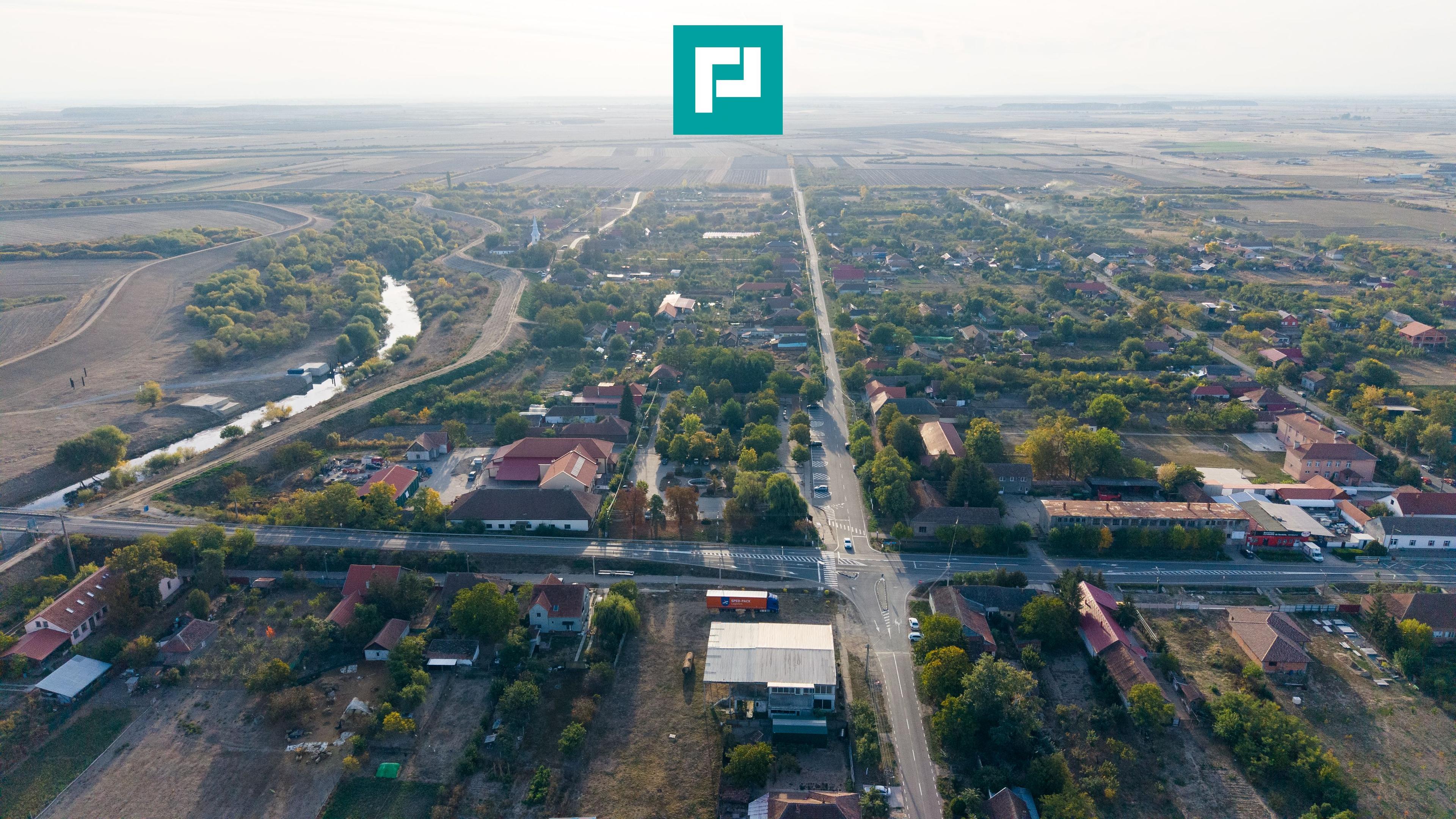 Spatiu comercial cu etaj și teren de 4000mp - 3