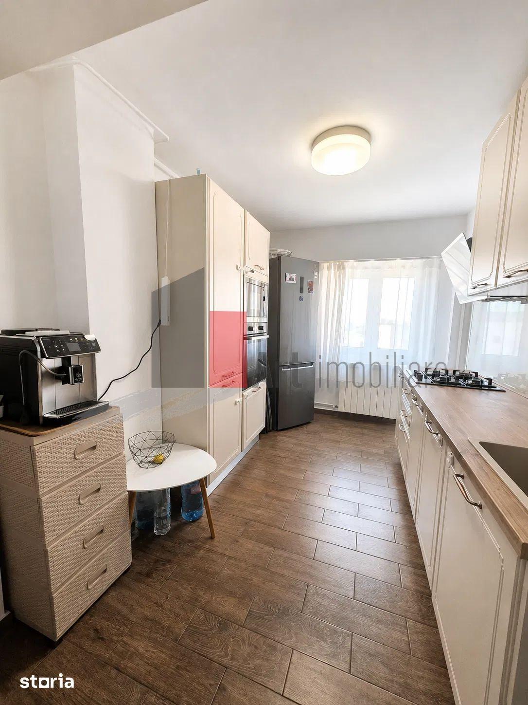 3 Camere Unirii - Camera De Comert - 8