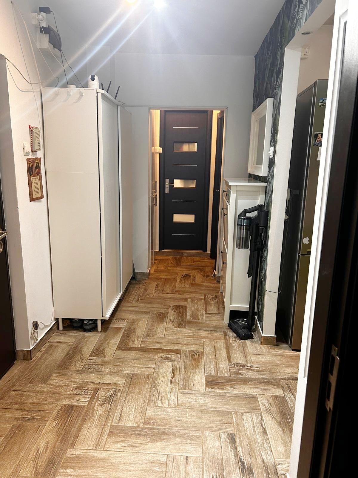Vand apartament2 camere zona Sebastian (Str. Ileana Cosânzeana) - 11