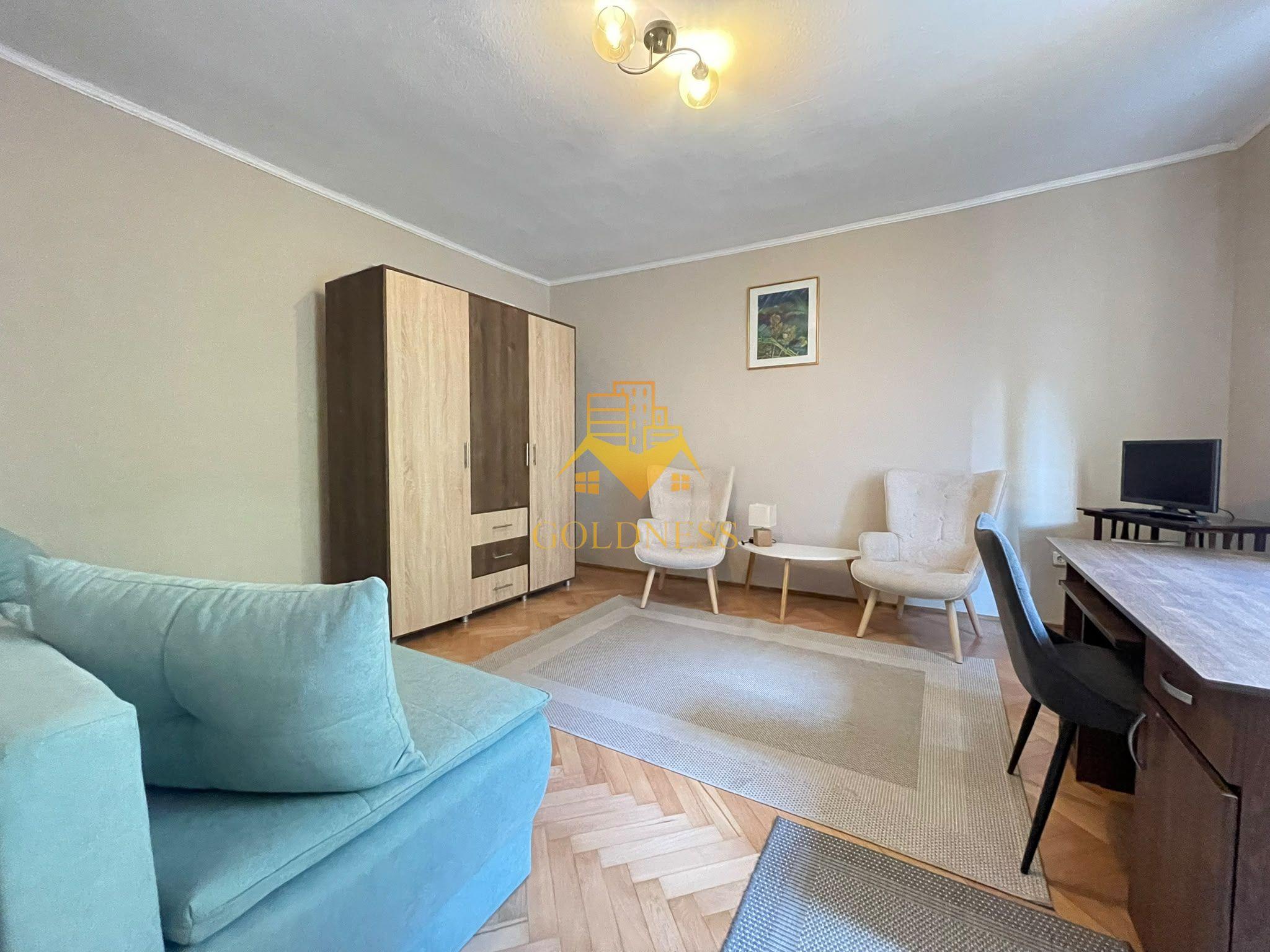 Casa Ultracentral Piata Muzeului ! 100 mp total 4 camere 3 nivele! - 2