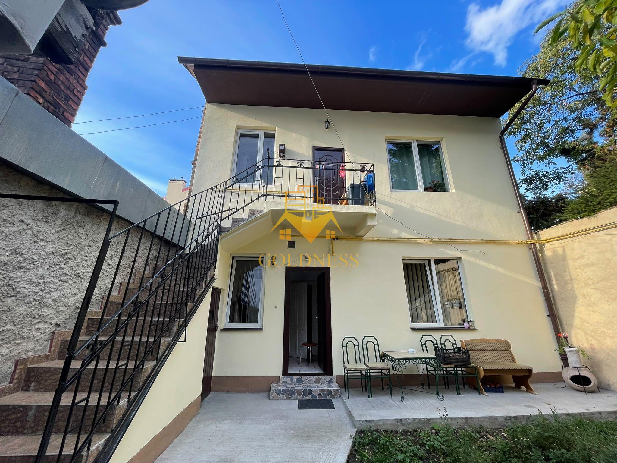 Casa Ultracentral Piata Muzeului ! 100 mp total 4 camere 3 nivele! - 1