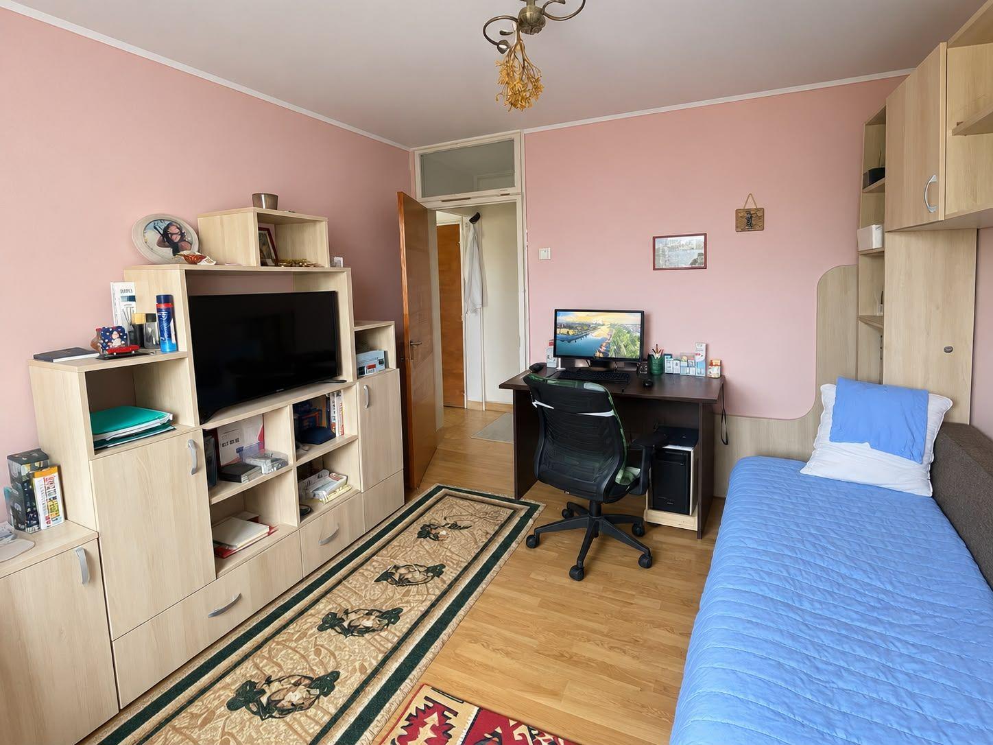APARTAMENT 3 CAMERE DECOMANDAT - 2