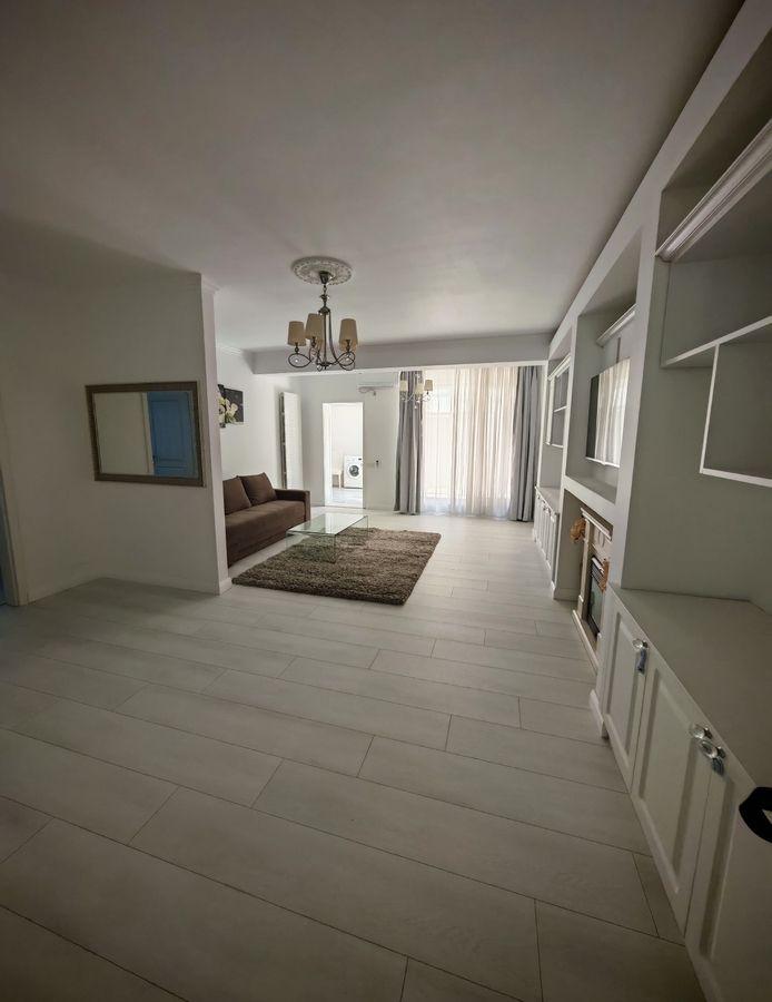 Vand apartament 3 camere in zona Aviatiei (parcare inclusa). - 3