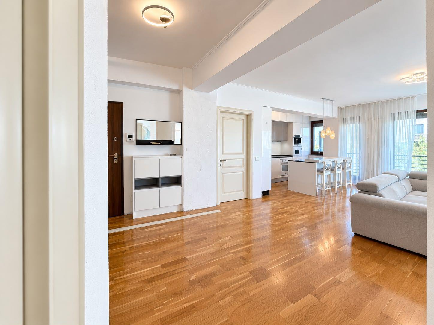 Apartament Superb de 3 Camere- Zona Herăstrău –Aviatiei - 1