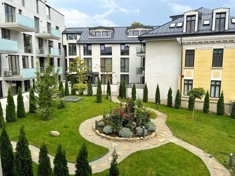 Apartament spatios 2 camere Carmen Sylva Residence cu loc de parcare - 14