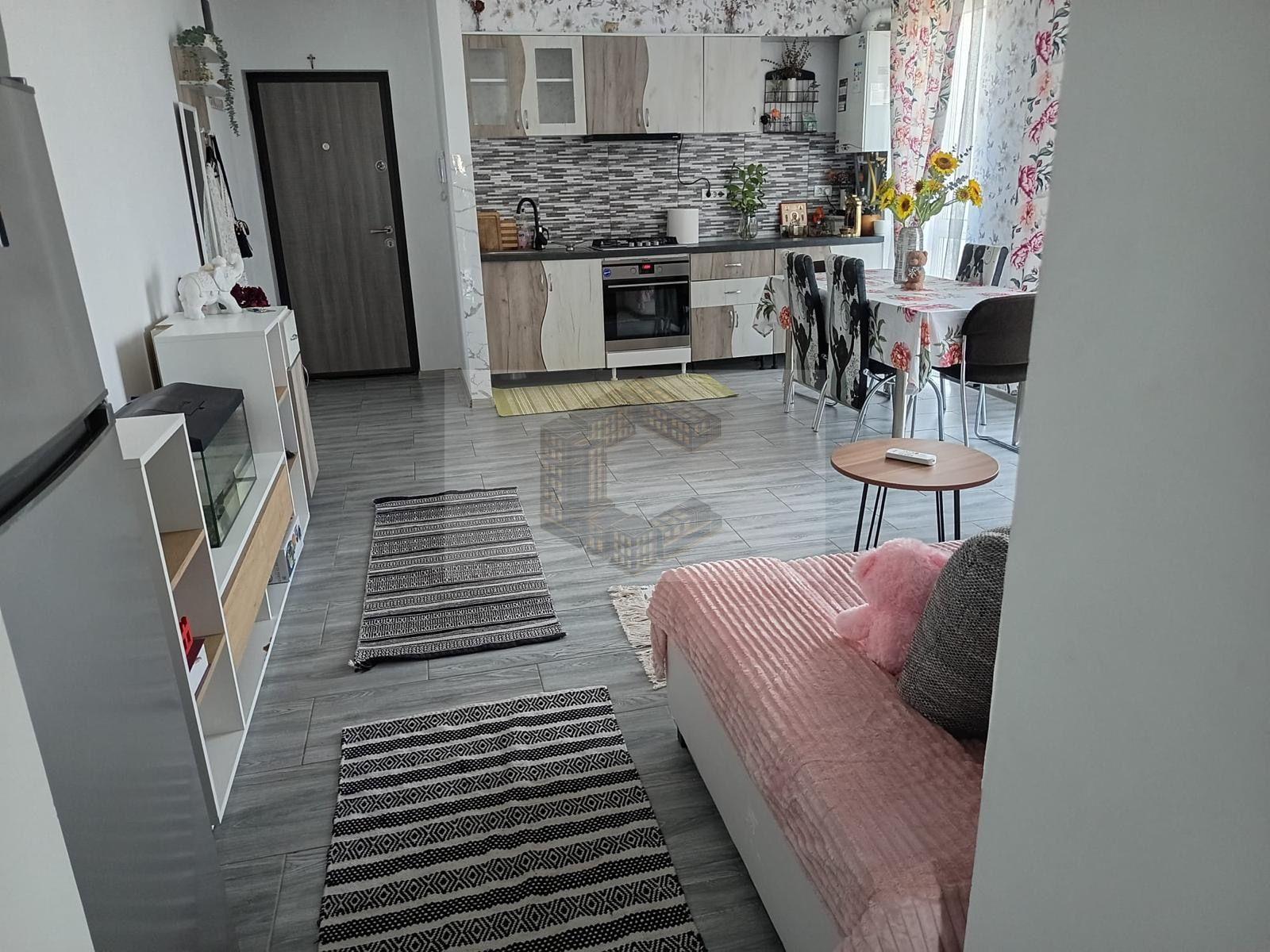 Apartament de închiriat , 2 camere, pet-friendly,loc de parcare,Giroc - 1