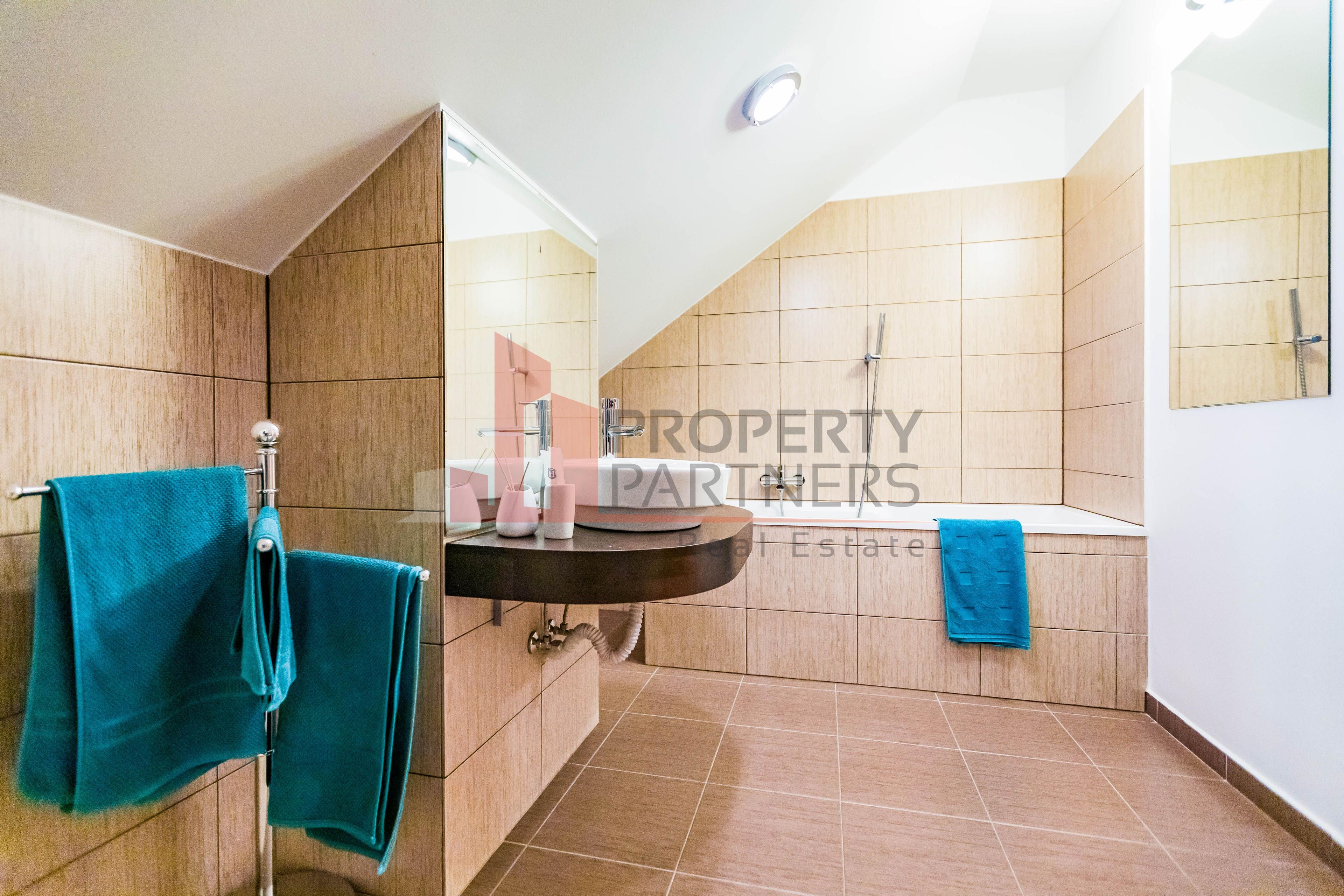 Vilă 340 mp Bran | Teren 5500 mp | 6 dormitoare cu băi proprii - 19