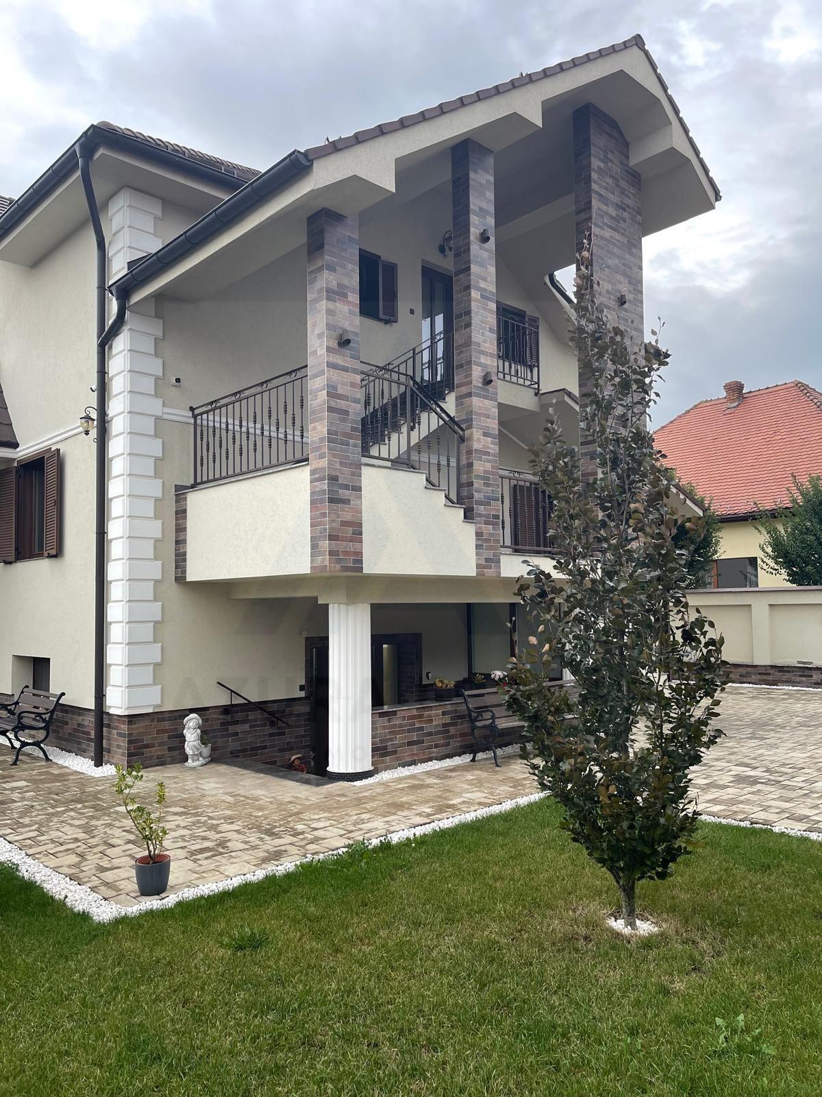 Vila 360 mp utili super exclusivista si teren 750 mp in Sibiu - 18