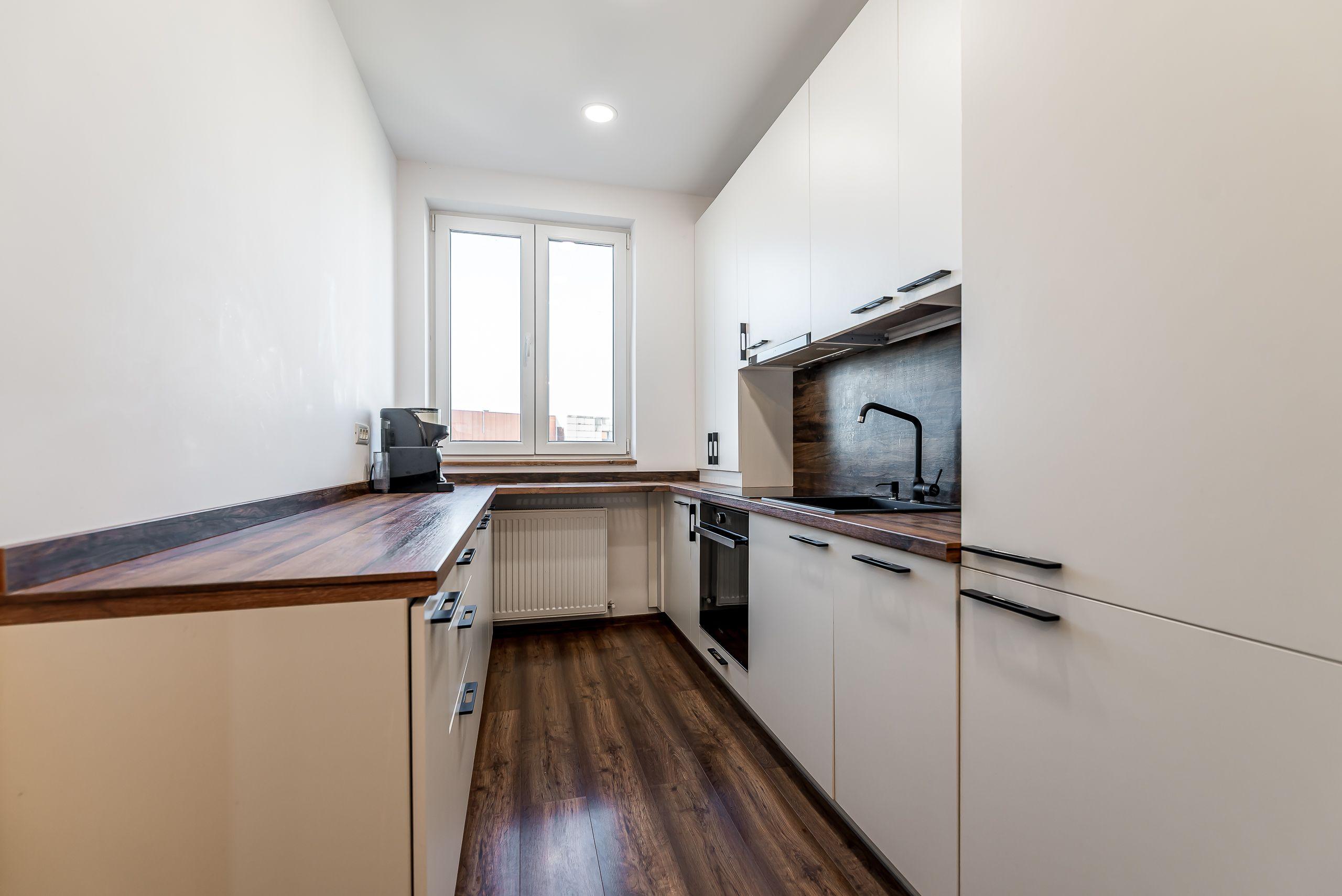 La câtiva pași de mal | 2 camere, 52 mp utili, bloc nou cu lift - 5