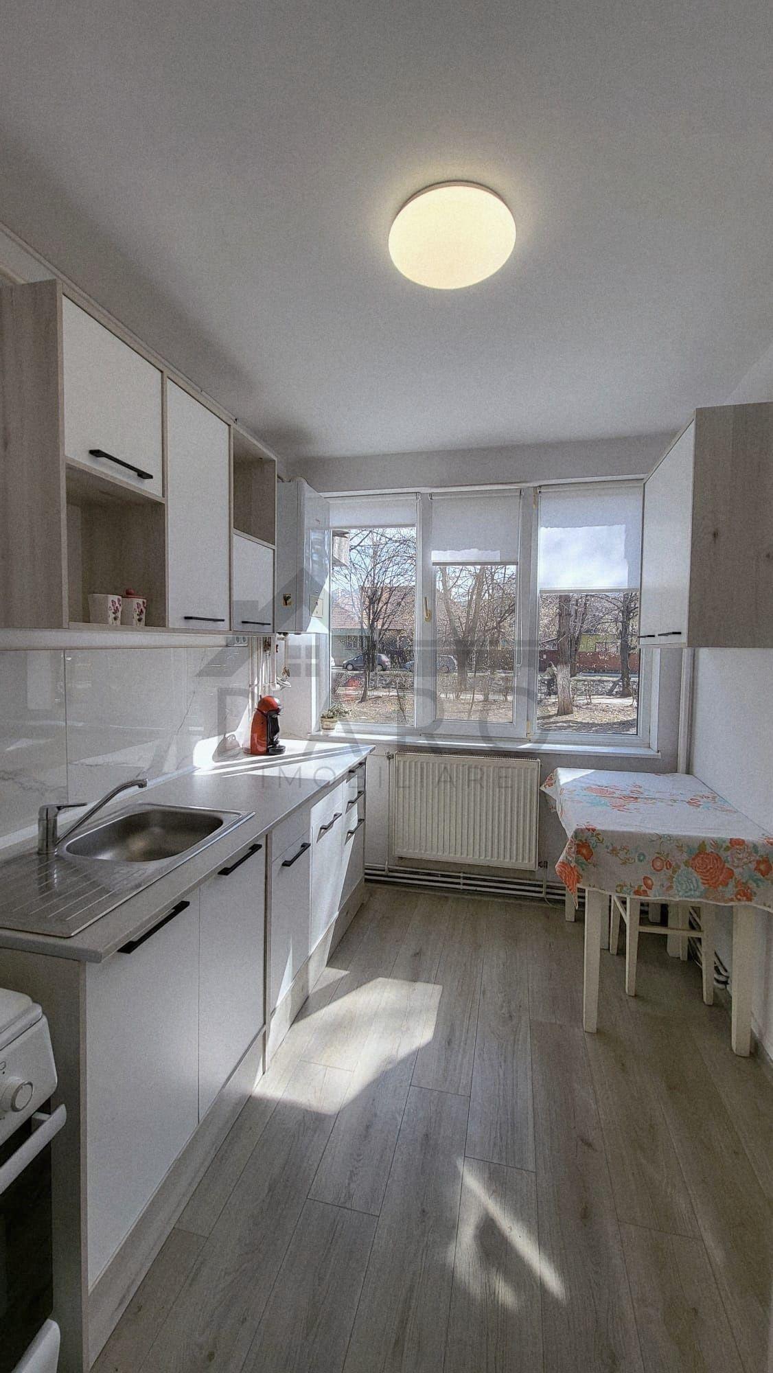 Apartament 3 camere de vânzare - 5