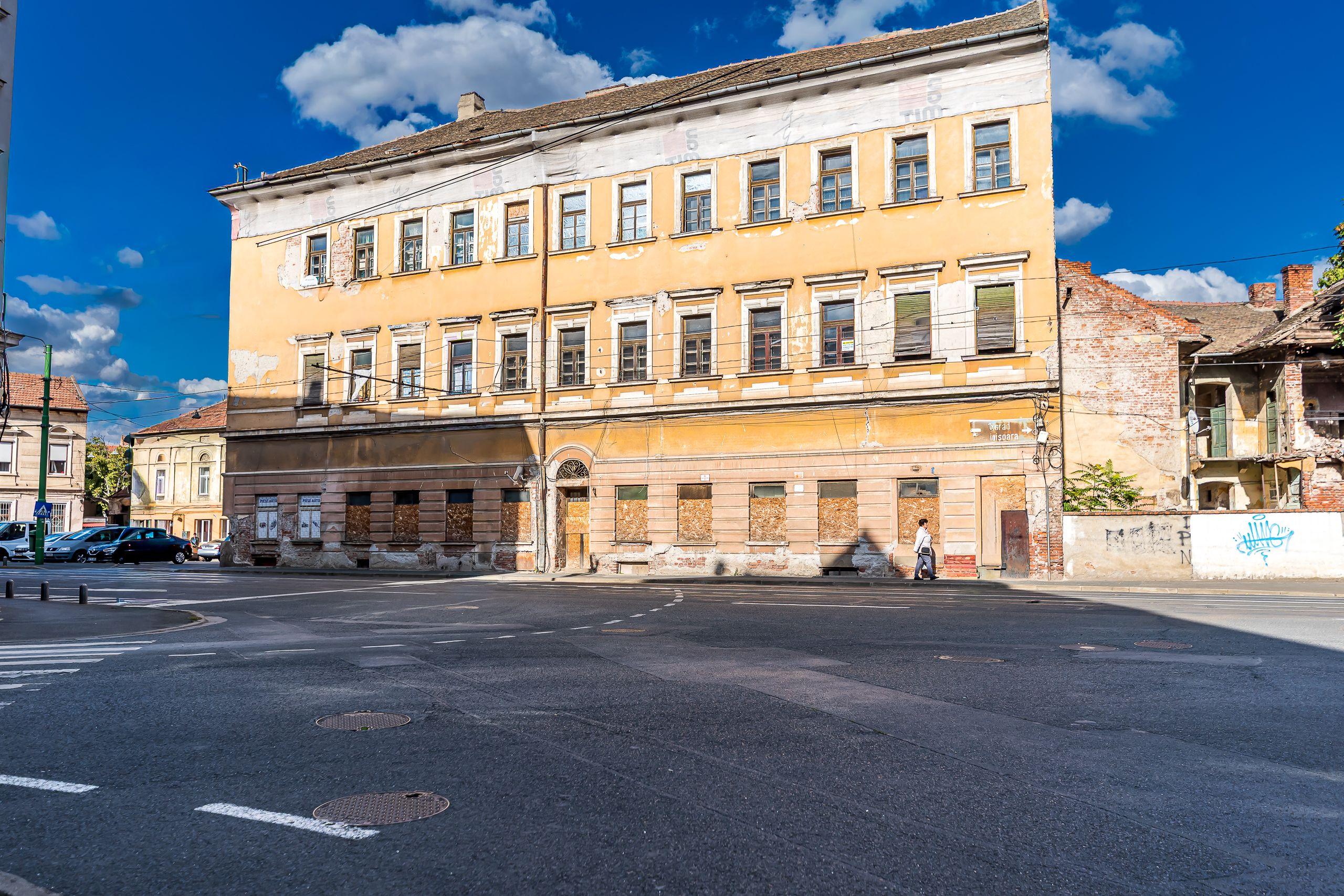 Casa cu Lacăt | Monument istoric | centrul Aradului - 2