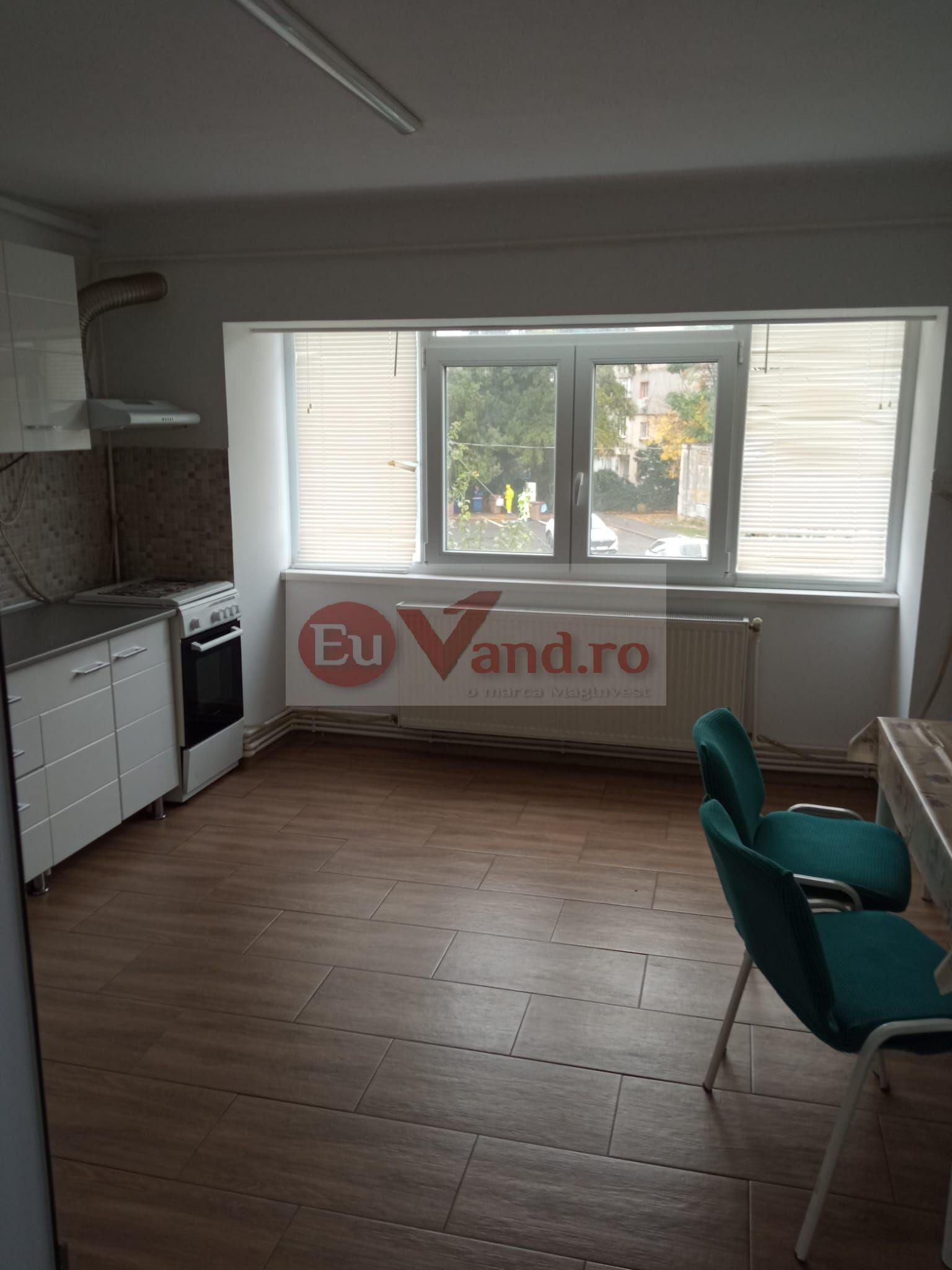 De inchiriat apartament cu 3 camere ICF, langa Scoala nr. 12, parter, 500 E - 7