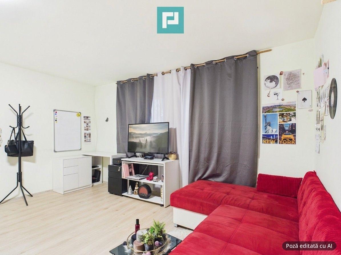 Casă complet renovată, teren 300mp, în Orțișoara - 1