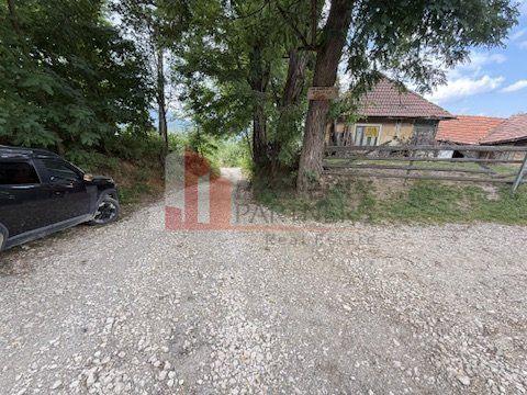 Teren intravilan 3.000 mp cu casă tradițională – Bran, sat Poarta - 7