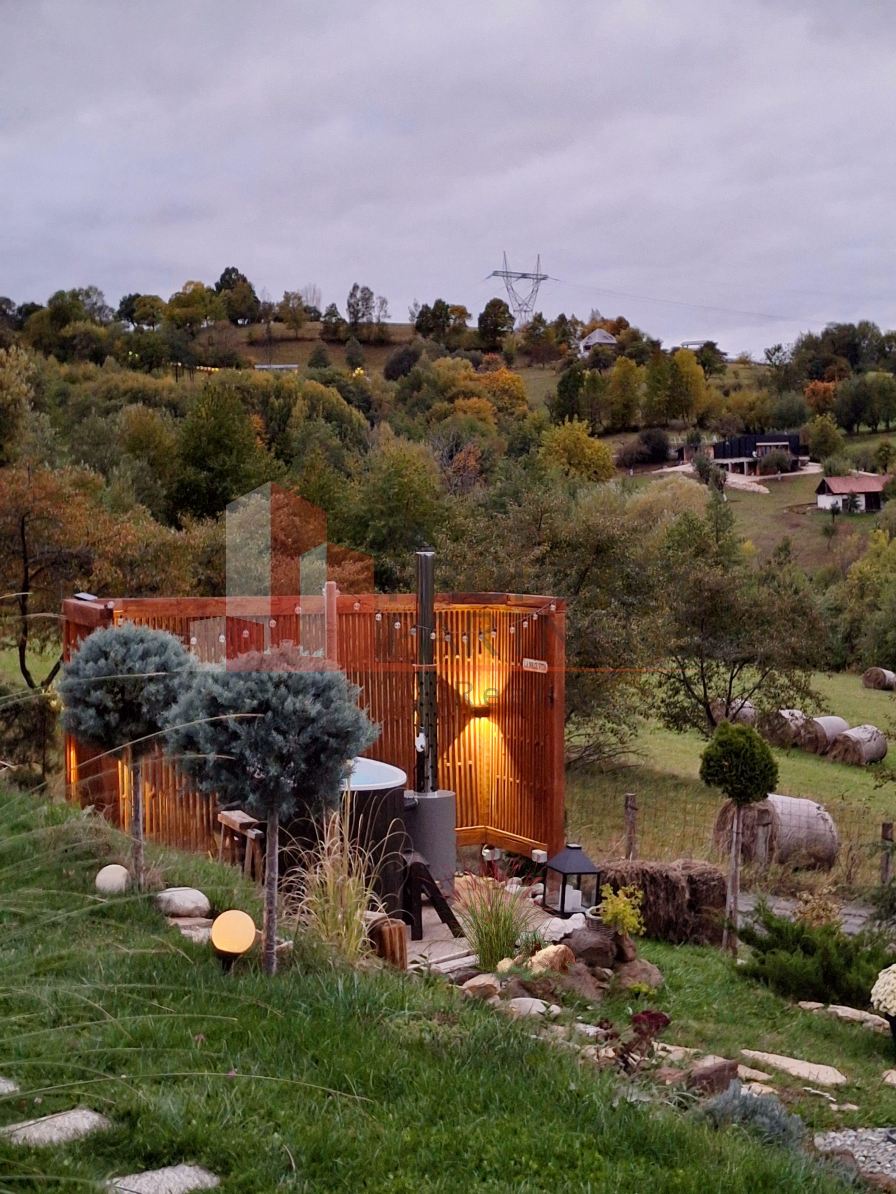 2 A-Frame | Bran Sohodol| 2 cabane | Teren 3.812 mp | Operațional | - 11