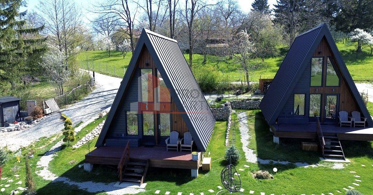 2 A-Frame | Bran Sohodol| 2 cabane | Teren 3.812 mp | Operațional | - 1
