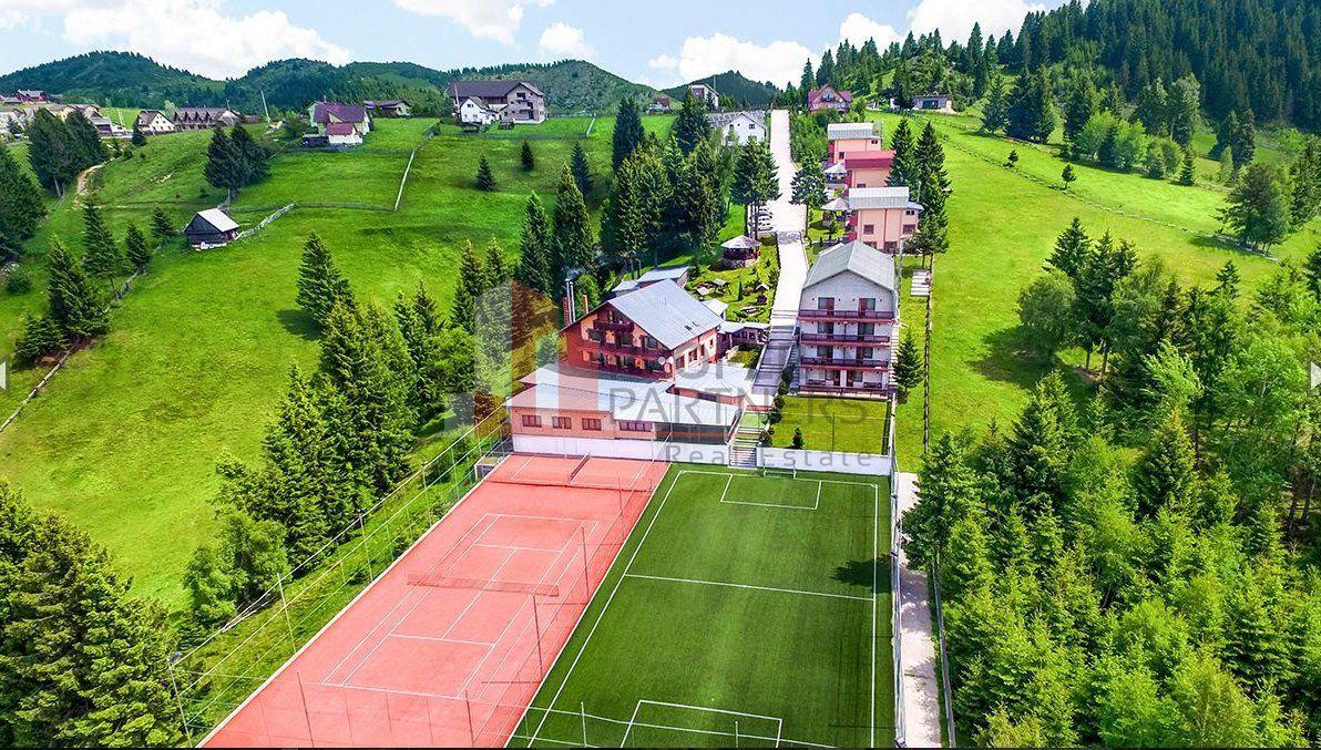 Resort 4 Stele de Vânzare | Fundata Brașov | 45.000mp | 43 Unități | - 5