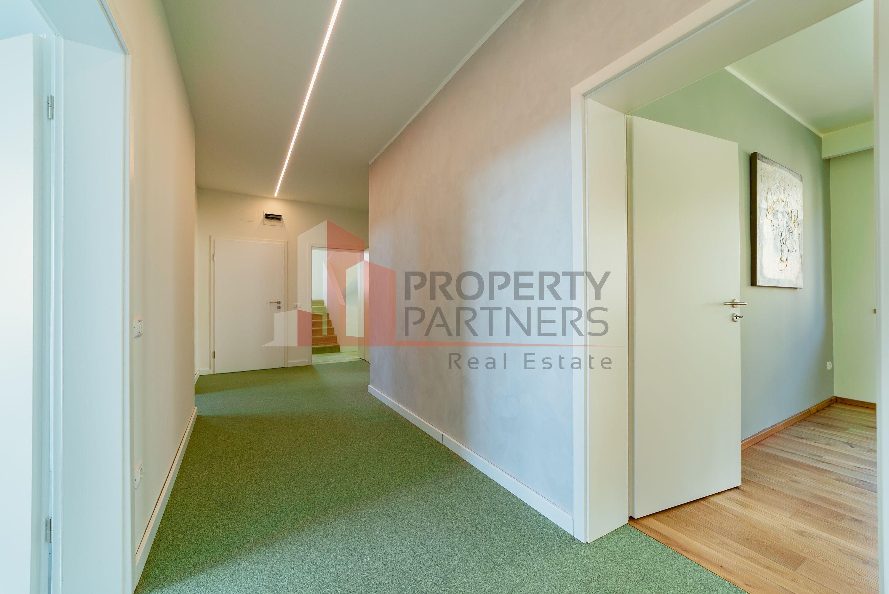 Apartament Duplex Elegant cu Terasă Panoramică – Dealul Cetății, Brașov - 12