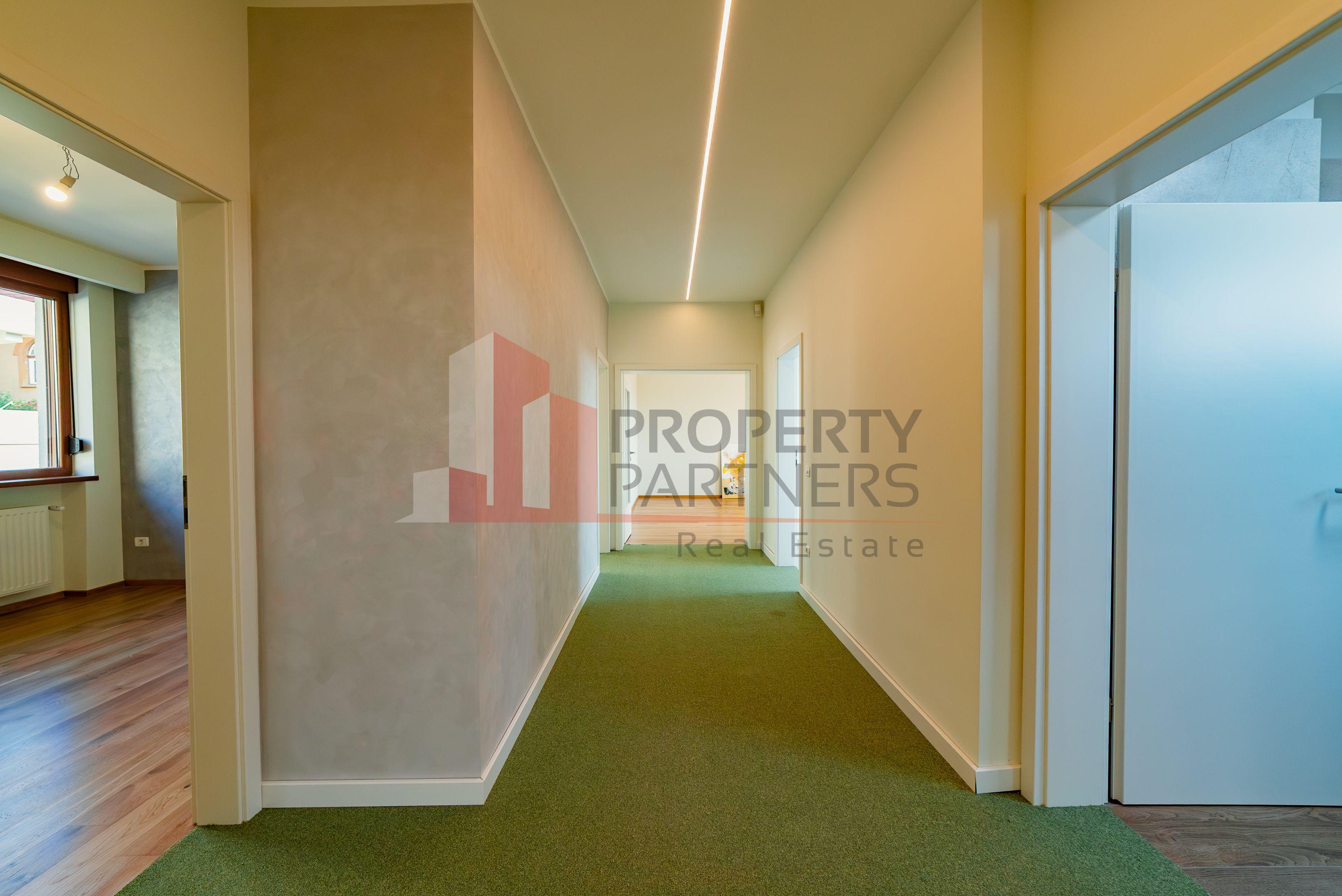 Apartament Duplex Elegant cu Terasă Panoramică – Dealul Cetății, Brașov - 11