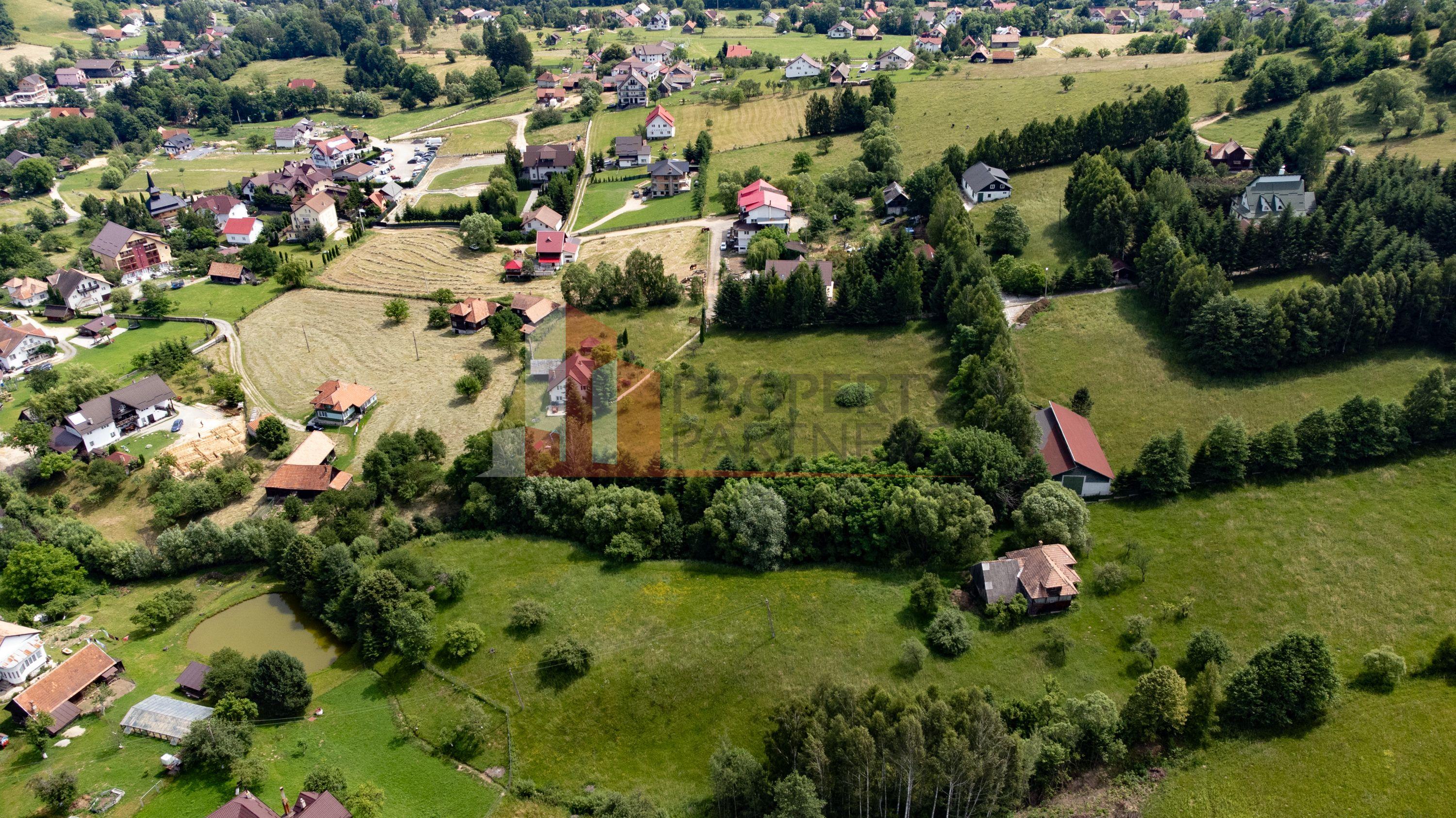 Teren intravilan Bran 2.772 mp | Vedere Piatra Craiului | Potrivit pentru cabane - 5