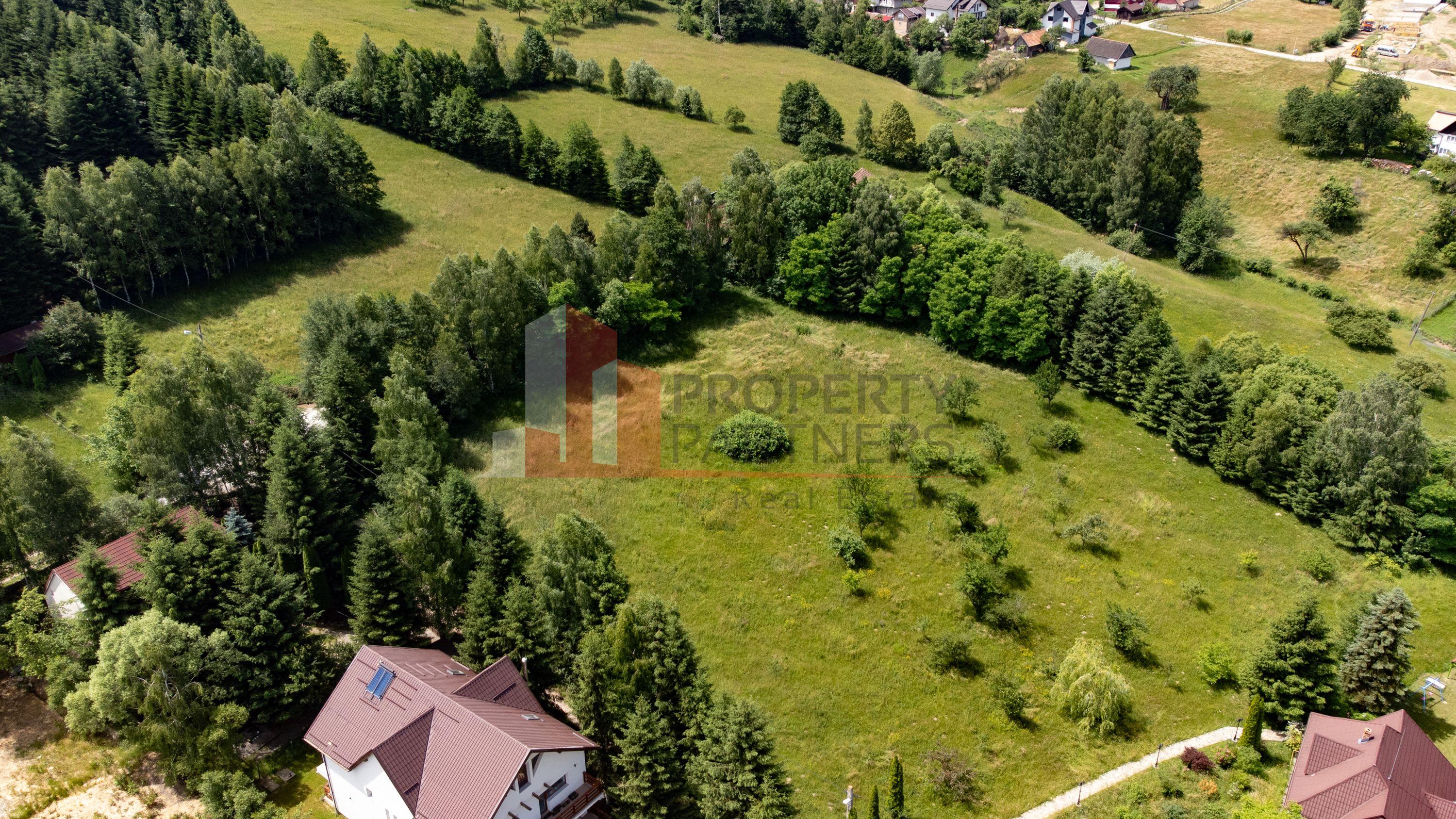Teren intravilan Bran 2.772 mp | Vedere Piatra Craiului | Potrivit pentru cabane - 2