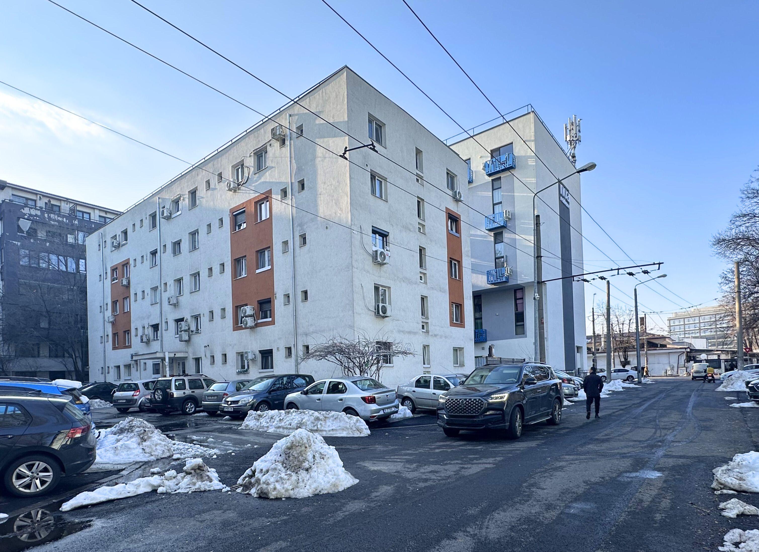 Ofer spre închiriere garsonieră situată la doar 2 minute metrou Jiului - 8