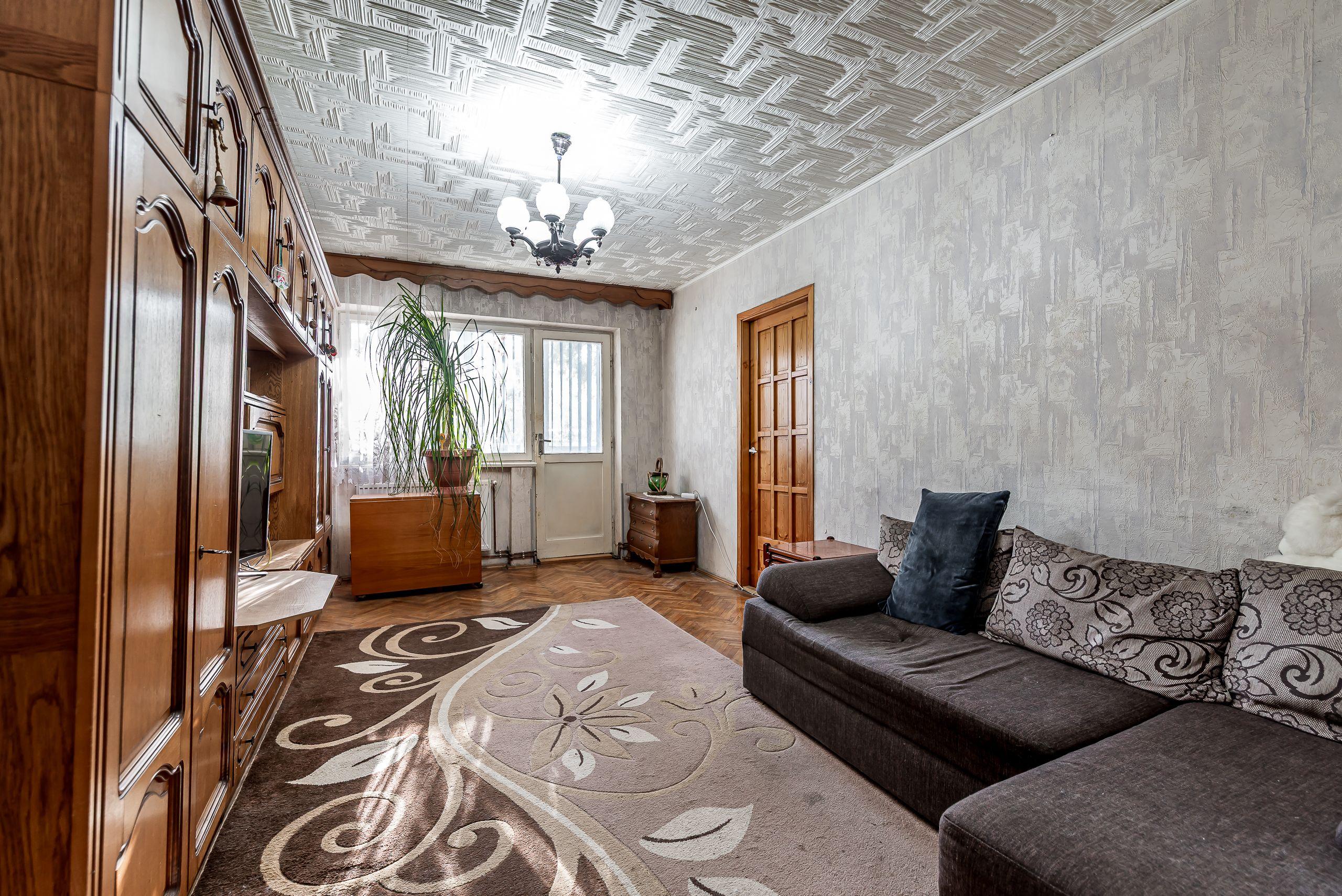 Apartament 3 camere - parter - str. Petru Rares, Gradiste - COMISION 0 - 2